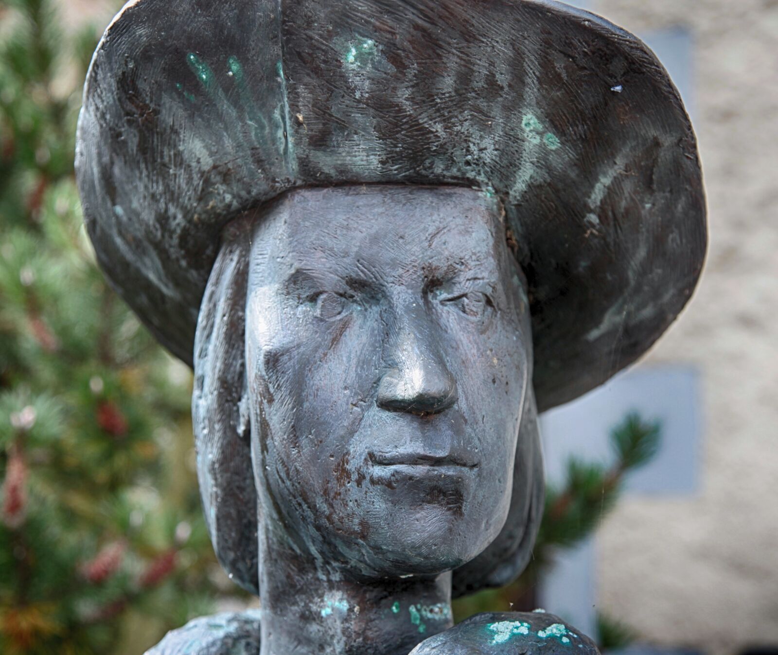 Canon EOS 5D Mark II sample photo. Sculpture, bronze sculpture, bronze photography