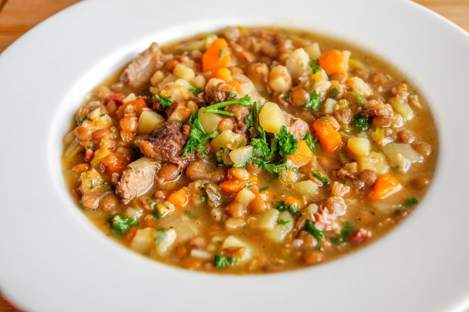 Sony DT 18-55mm F3.5-5.6 SAM II sample photo. Lentil soup, lenses, stew photography