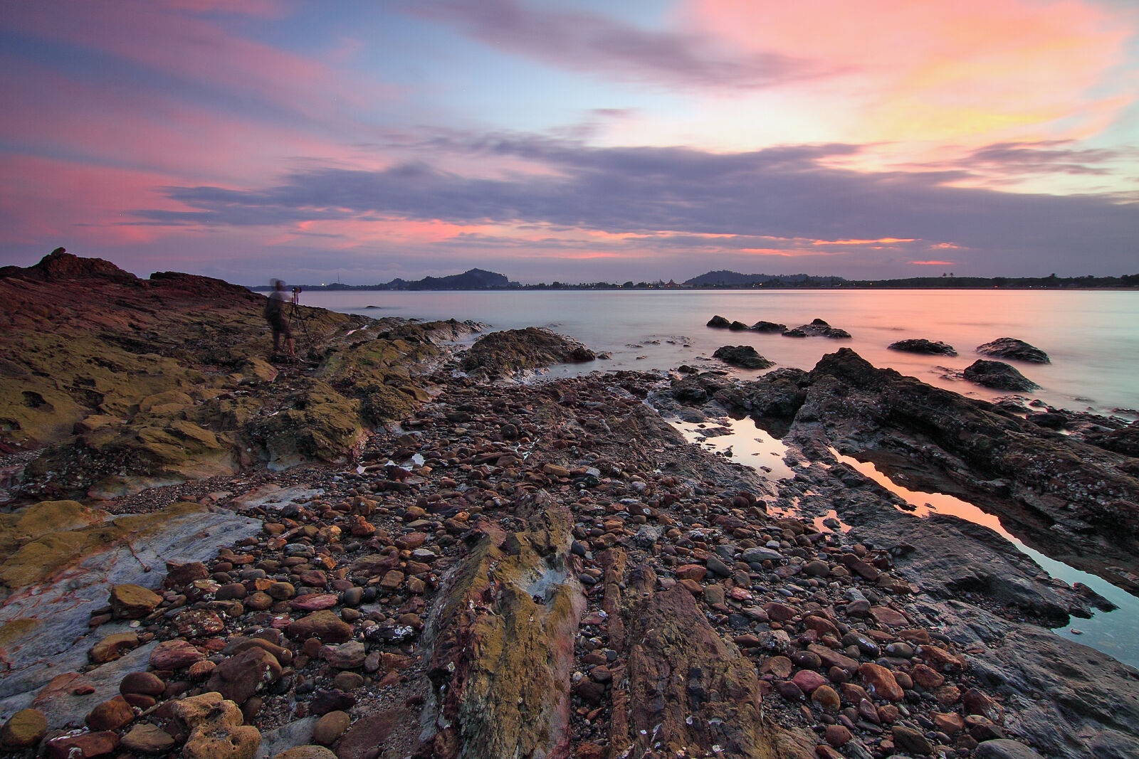 Canon EOS 50D sample photo. Beach, blur, clouds, dawn photography
