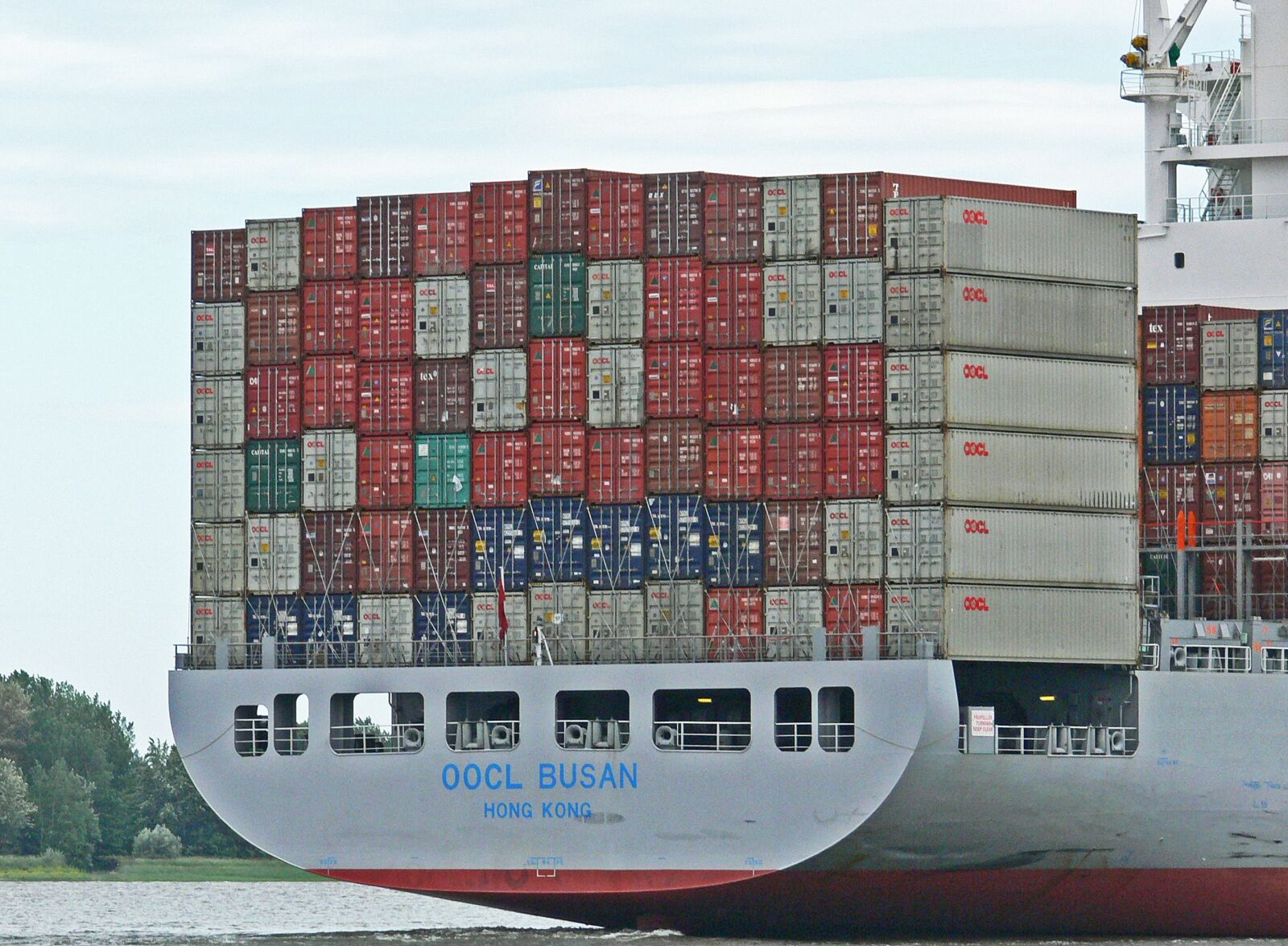 Panasonic DMC-FZ30 sample photo. Container, freighter, rear photography