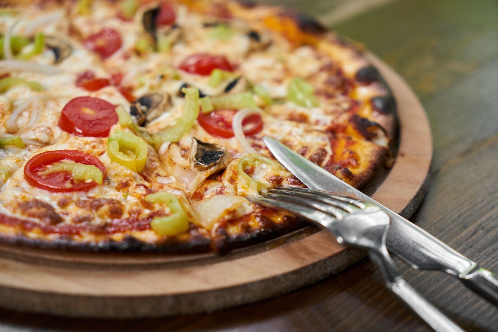 Sony a7R II sample photo. Pizza, dough, food photography