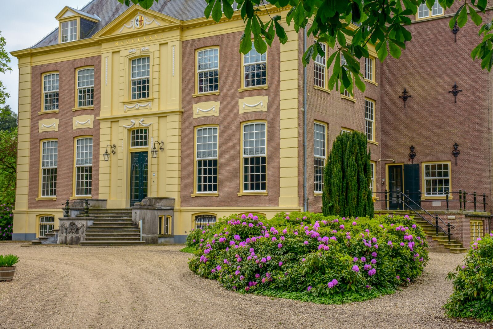Nikon D7200 sample photo. Castle, garden, building photography