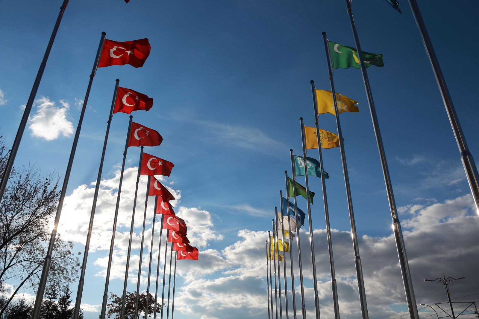 Canon EOS 700D (EOS Rebel T5i / EOS Kiss X7i) sample photo. Turkish flag, flag, sky photography