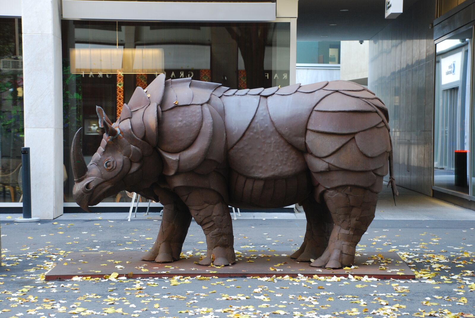 Nikon D80 sample photo. Rhino, monument, art photography