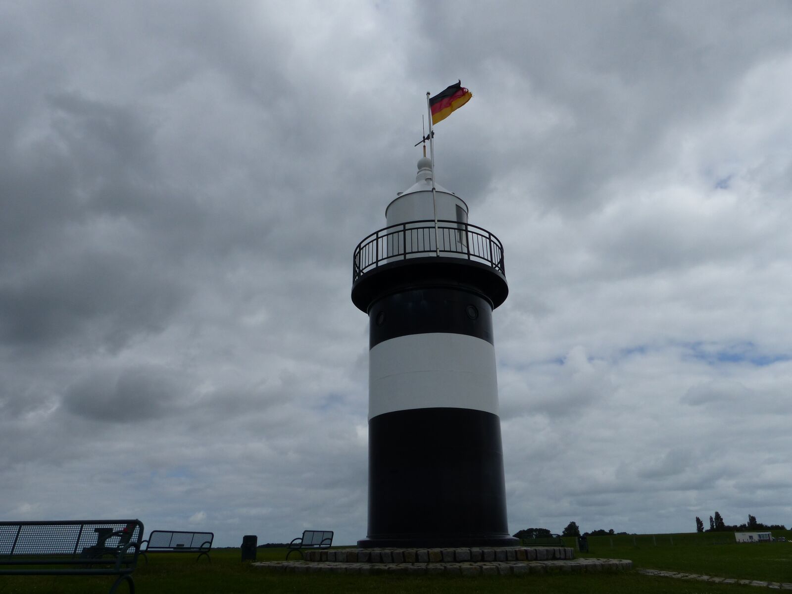 Panasonic Lumix DMC-FZ200 sample photo. Lighthouse, wremen, north sea photography