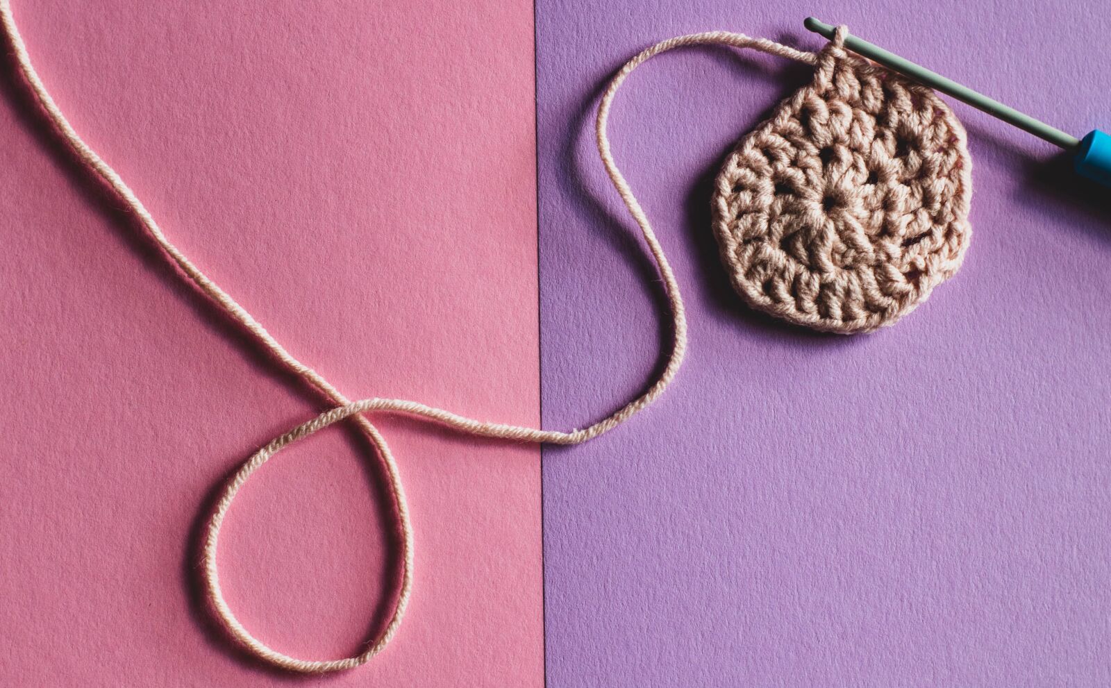Canon EOS 1300D (EOS Rebel T6 / EOS Kiss X80) sample photo. Crochet, handmade, yarn photography