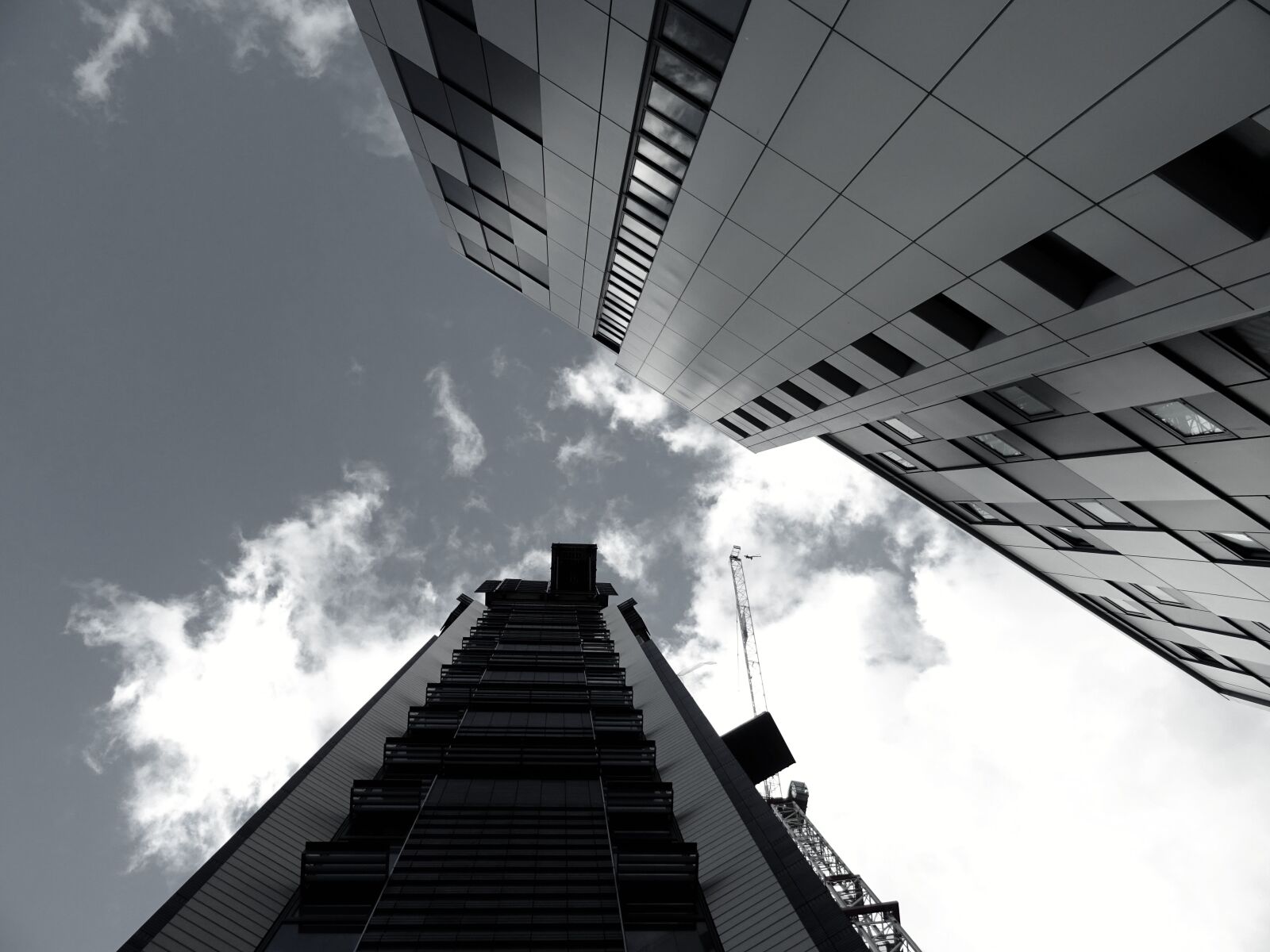Sony DSC-HX60 sample photo. Architecture, black, and, white photography