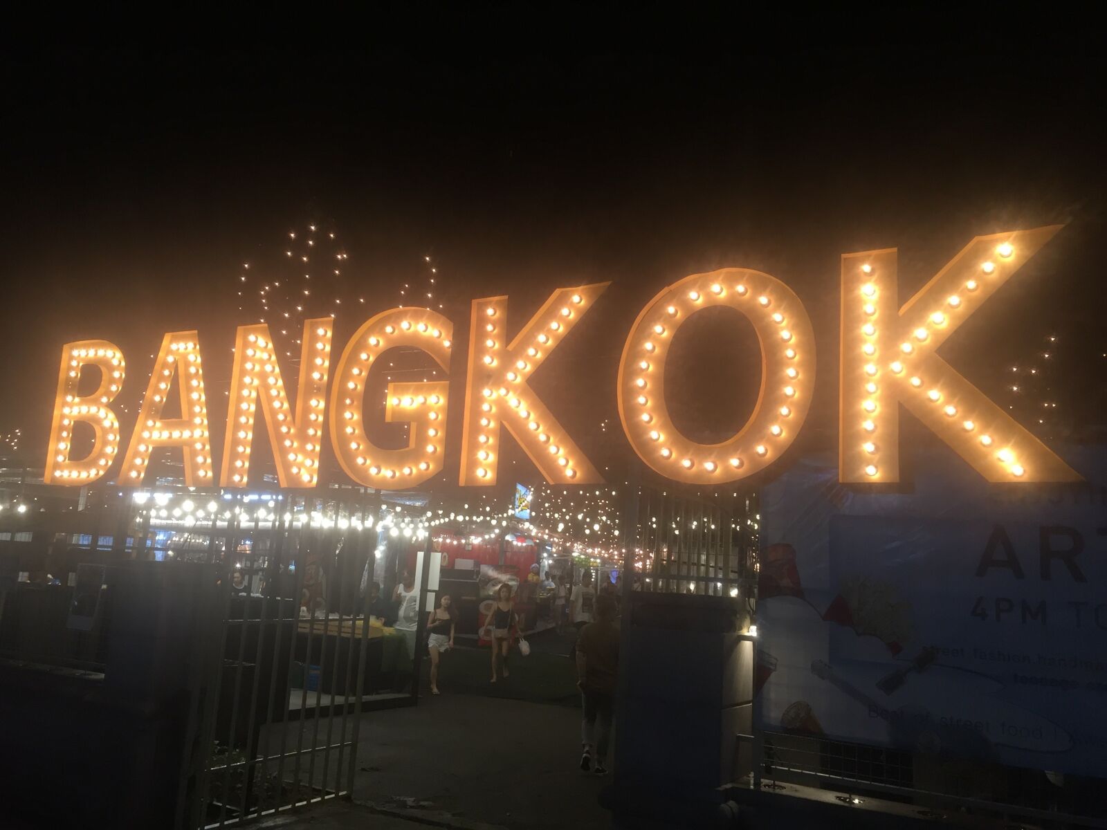 iPhone 6 back camera 4.15mm f/2.2 sample photo. Bangkok, art, thailand photography