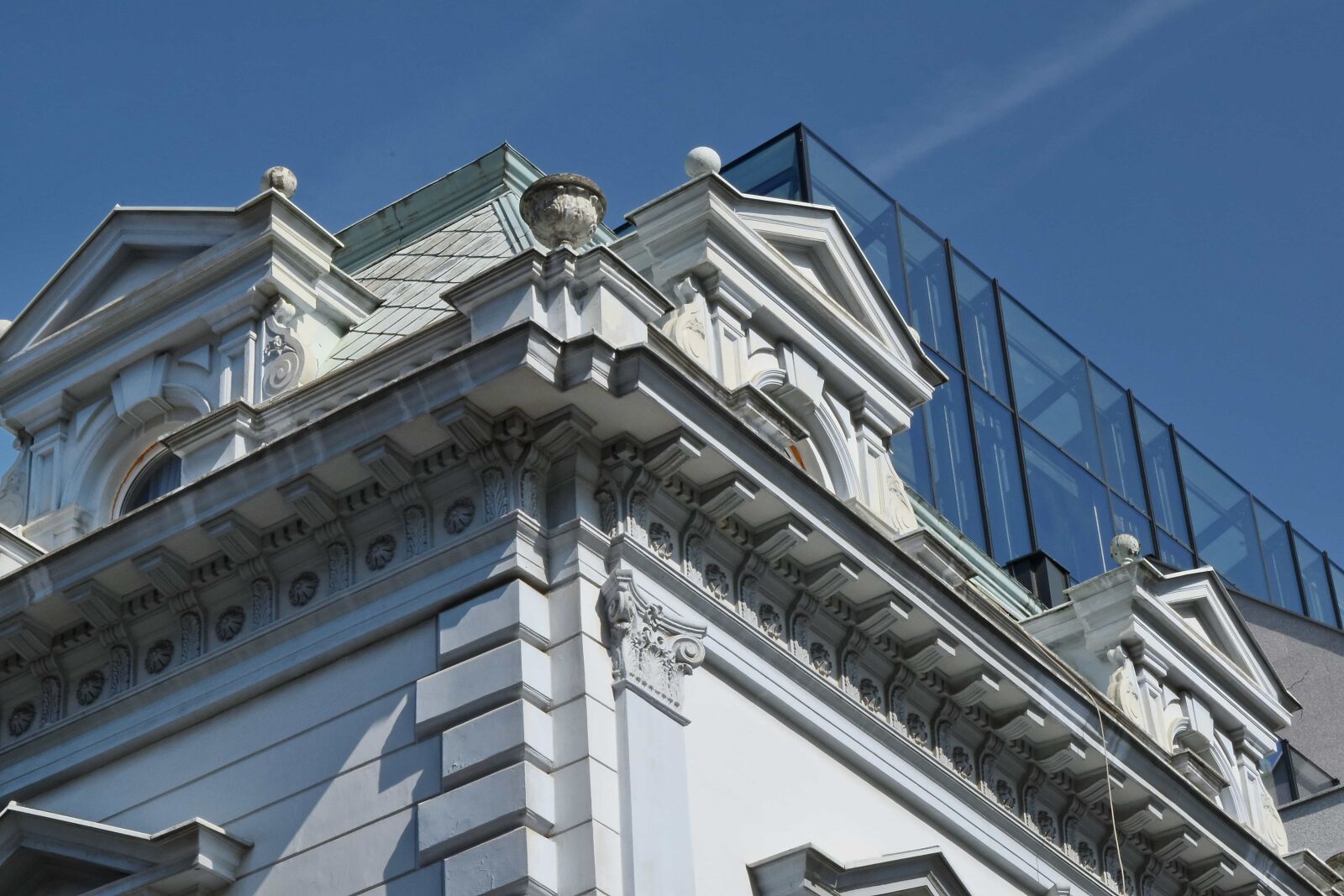 Nikon D5500 sample photo. City, building, architecture, facade photography