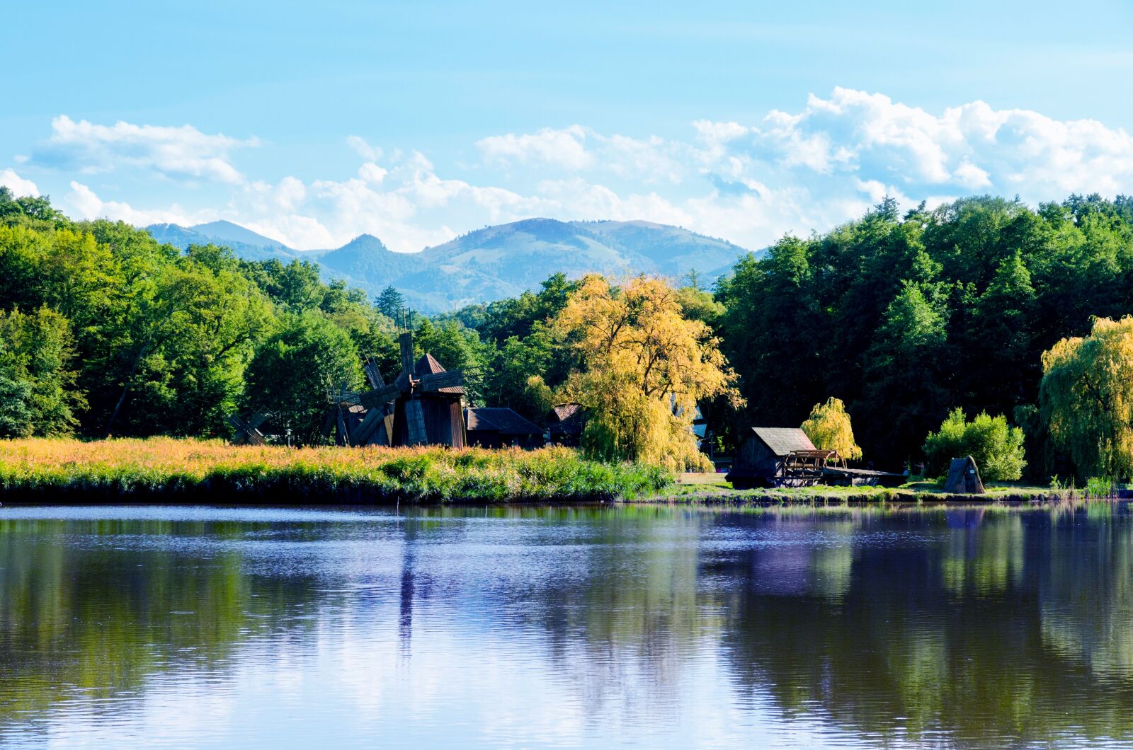 Nikon D7000 sample photo. Blue sky, water, spring photography