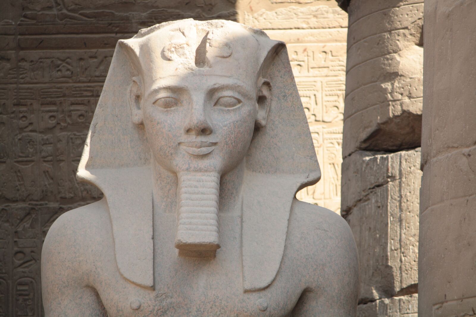 Canon EOS 1000D (EOS Digital Rebel XS / EOS Kiss F) sample photo. Historical monument, monumet, sphinx photography