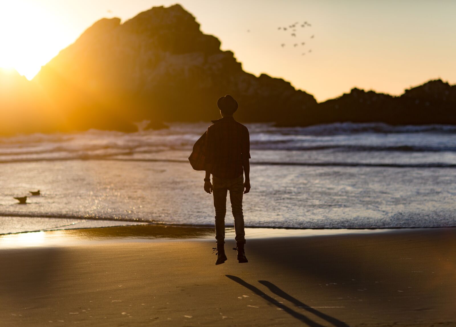 Canon EF 85mm F1.2L II USM sample photo. Beach, dawn, dusk photography