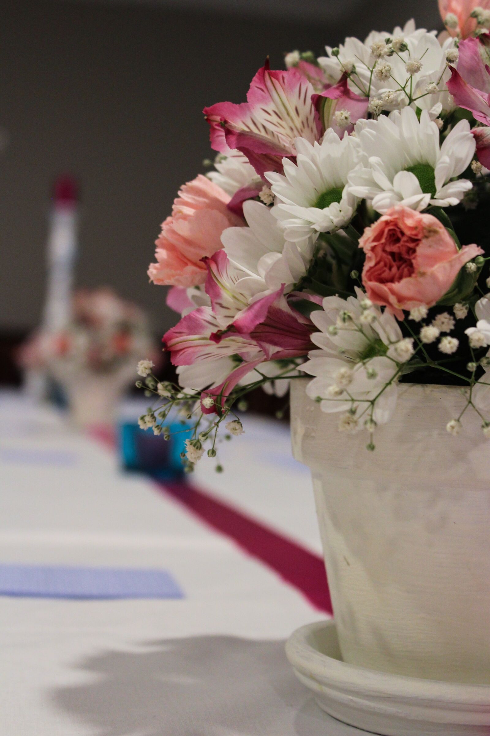 Canon EOS 1200D (EOS Rebel T5 / EOS Kiss X70 / EOS Hi) sample photo. Occassion, flowers, wedding photography