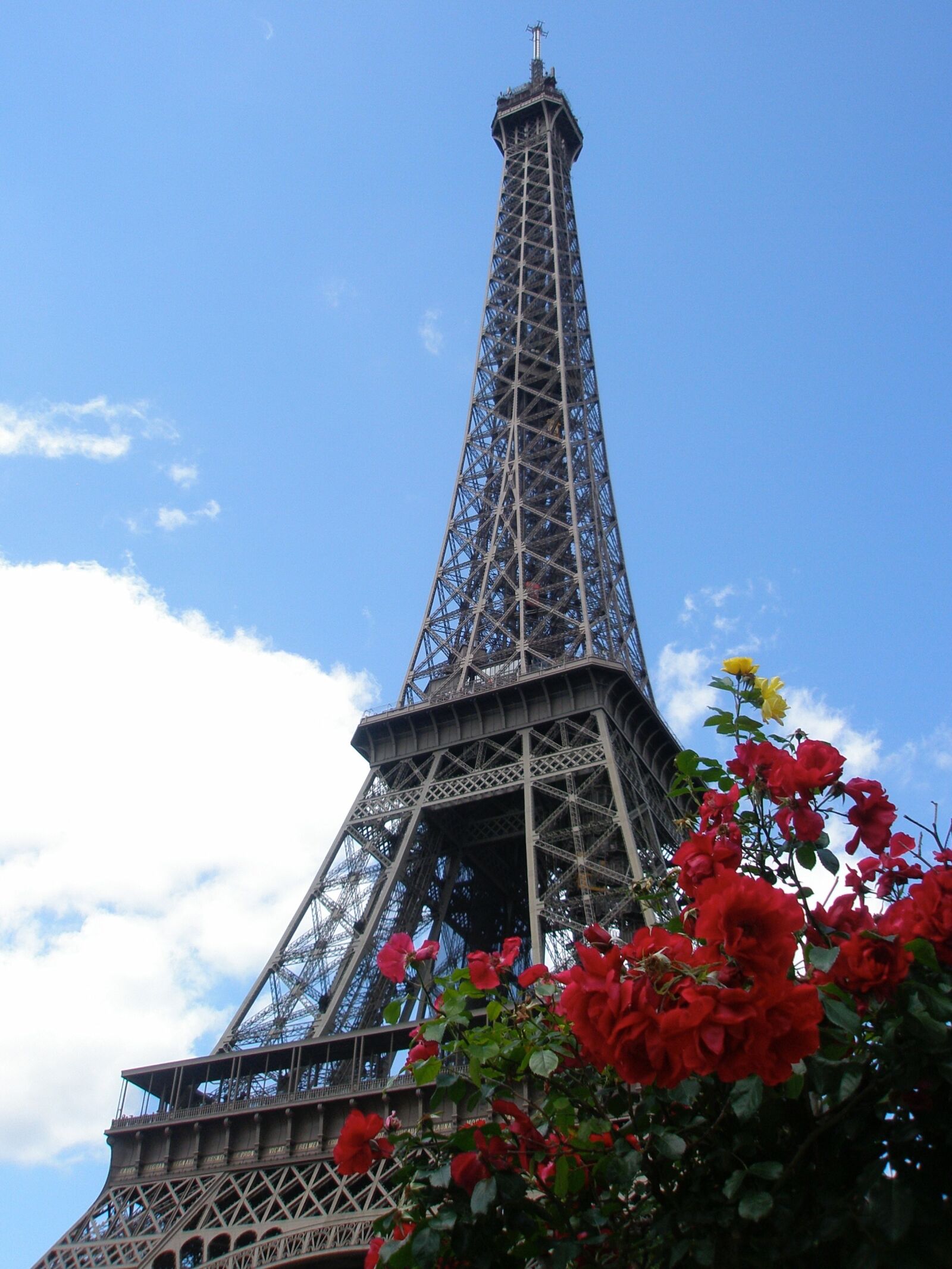 Olympus FE240/X795 sample photo. Eiffel tower, paris, france photography