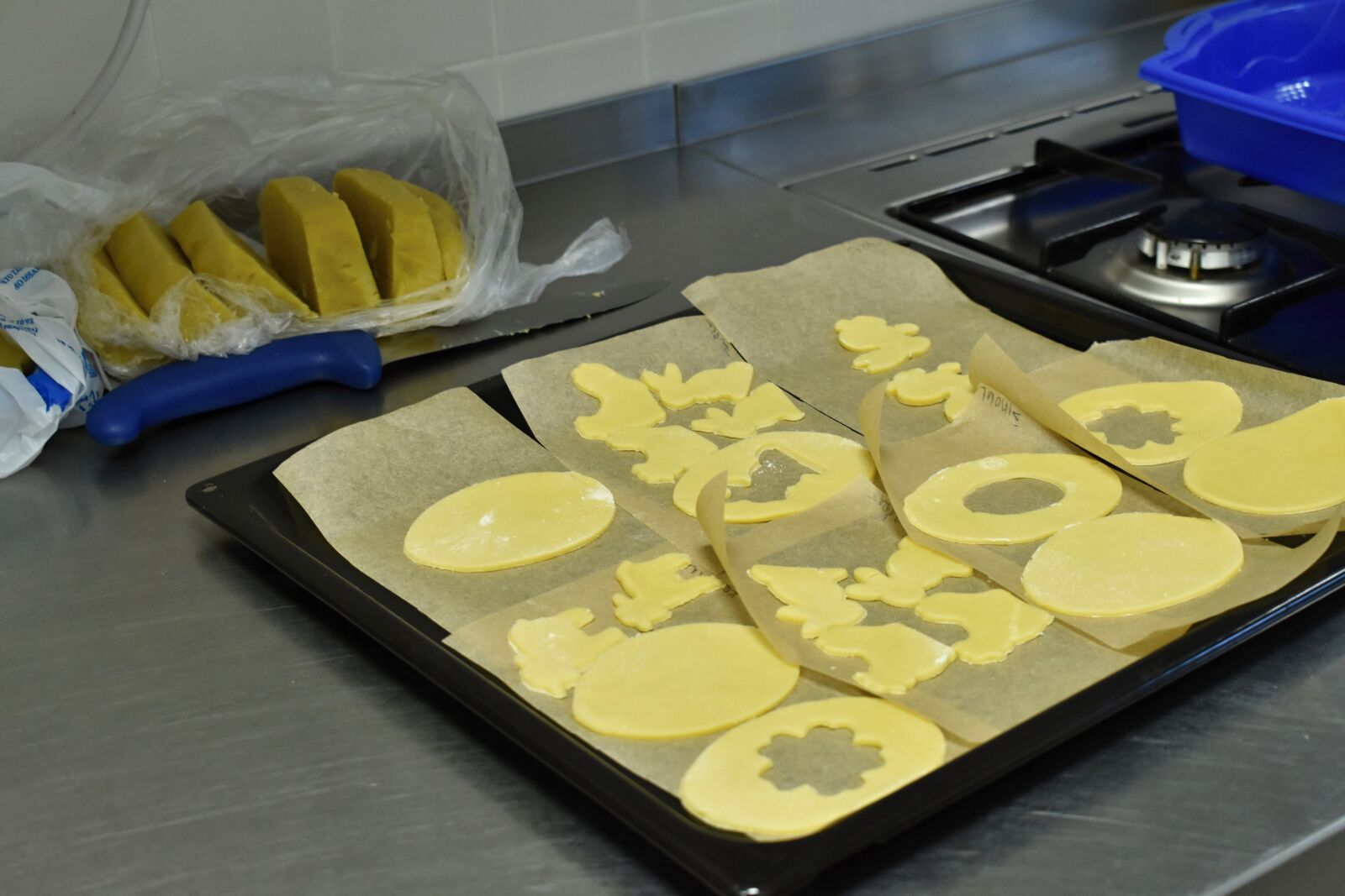Nikon D3400 sample photo. Baking, sweets, easter photography