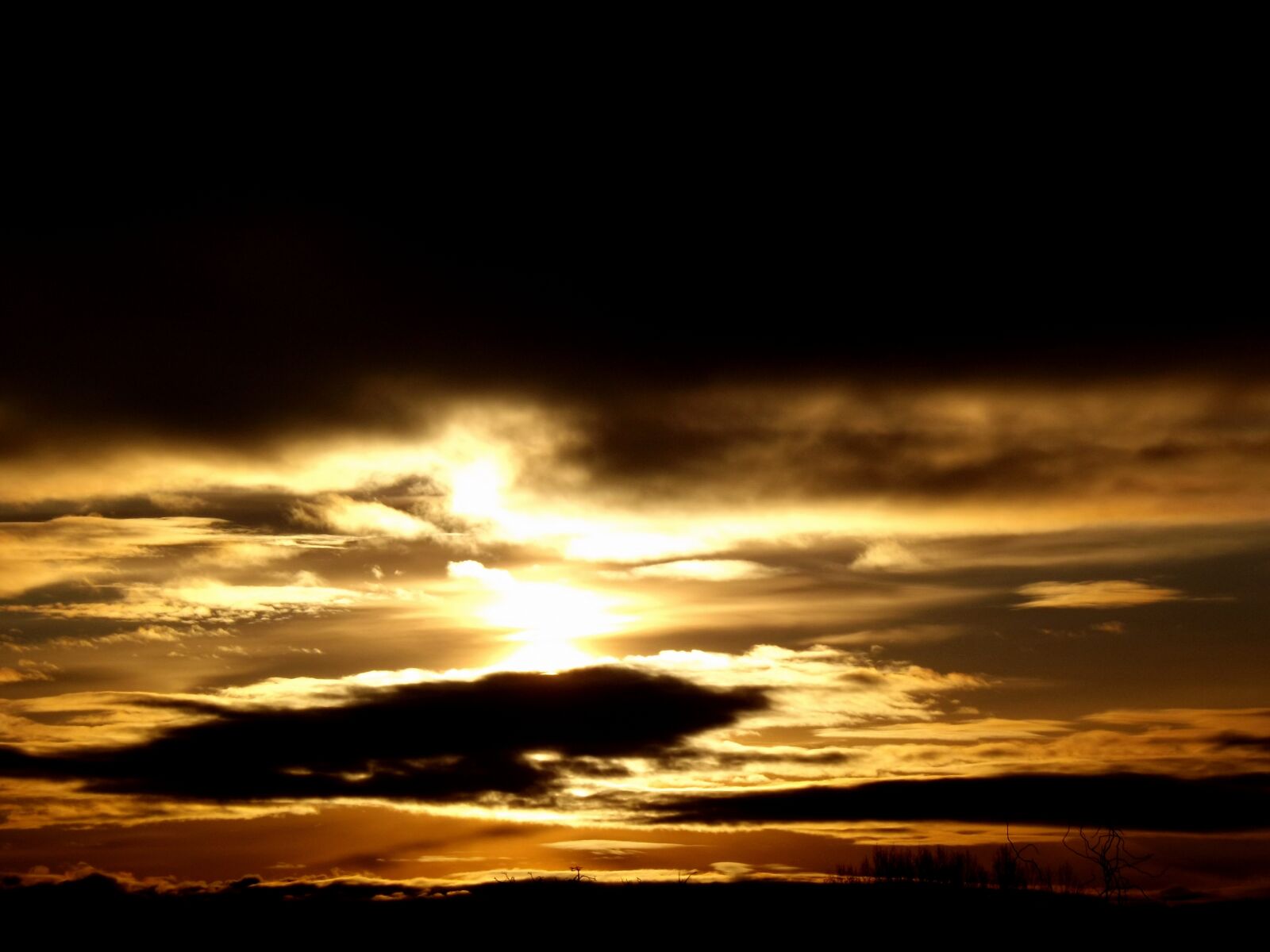 Fujifilm FinePix S4500 sample photo. Sunset, sun, cloud photography