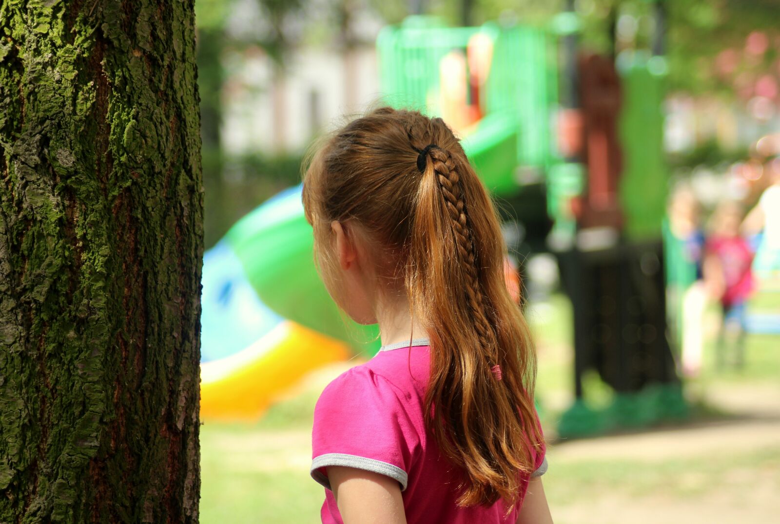 Canon EOS 1200D (EOS Rebel T5 / EOS Kiss X70 / EOS Hi) sample photo. The little girl, childhood photography