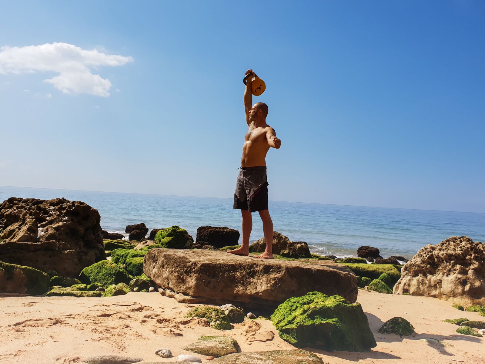 Samsung Galaxy S9 sample photo. Kettlebells, kettlebell training, kettle photography