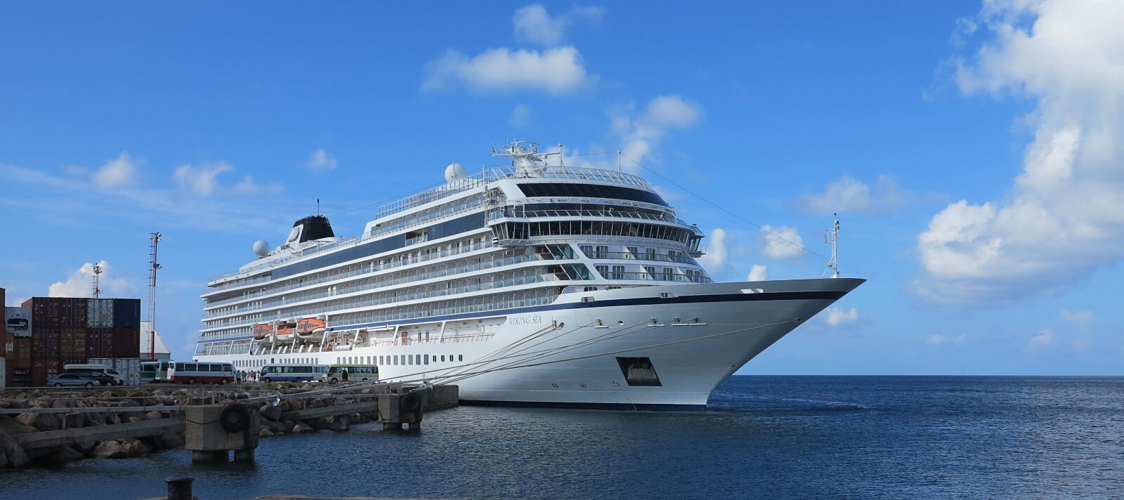 Canon PowerShot G1 X sample photo. Cruise, ship, viking photography
