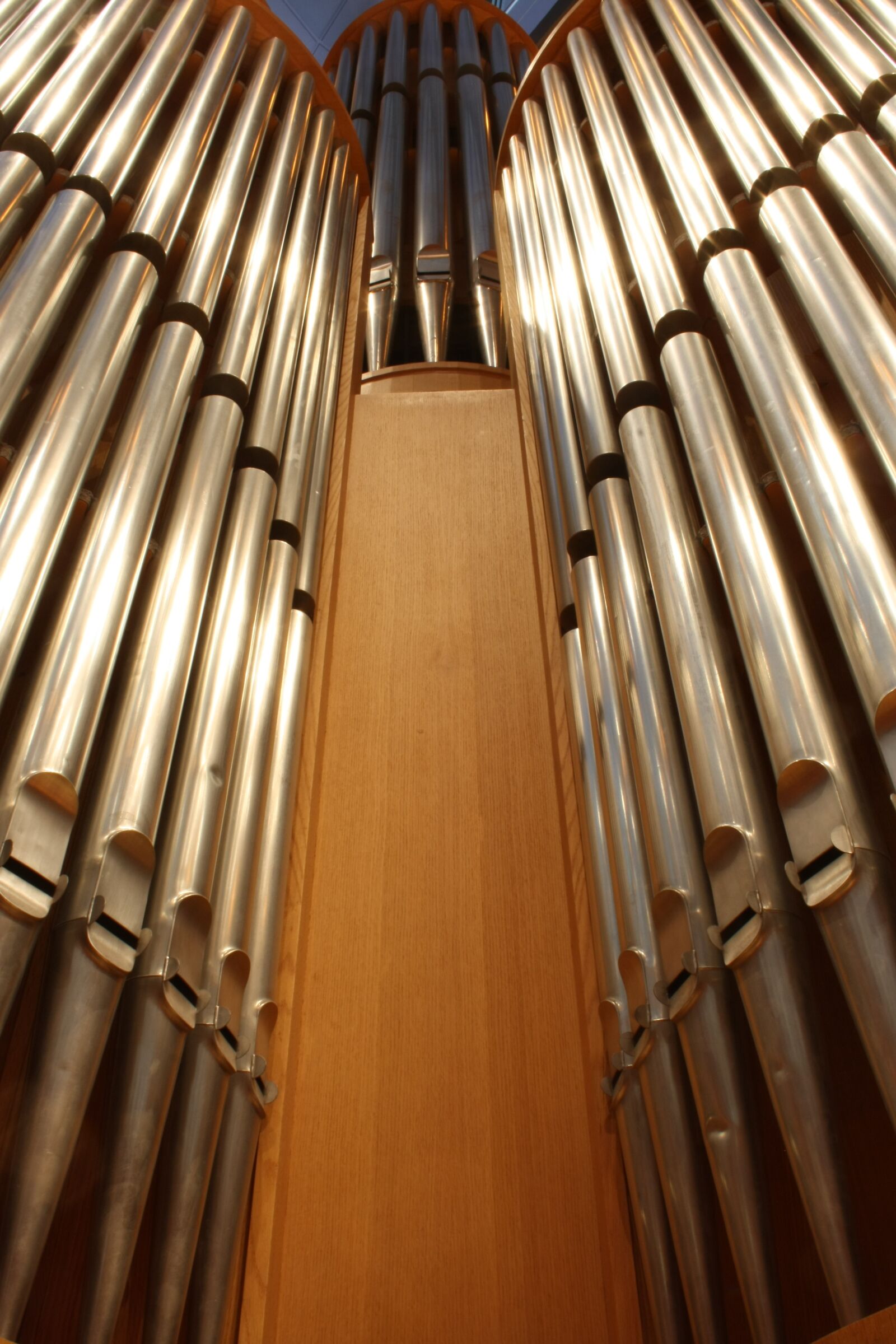 Canon EOS 1000D (EOS Digital Rebel XS / EOS Kiss F) sample photo. Philharmonie cologne, organ, symmetry photography