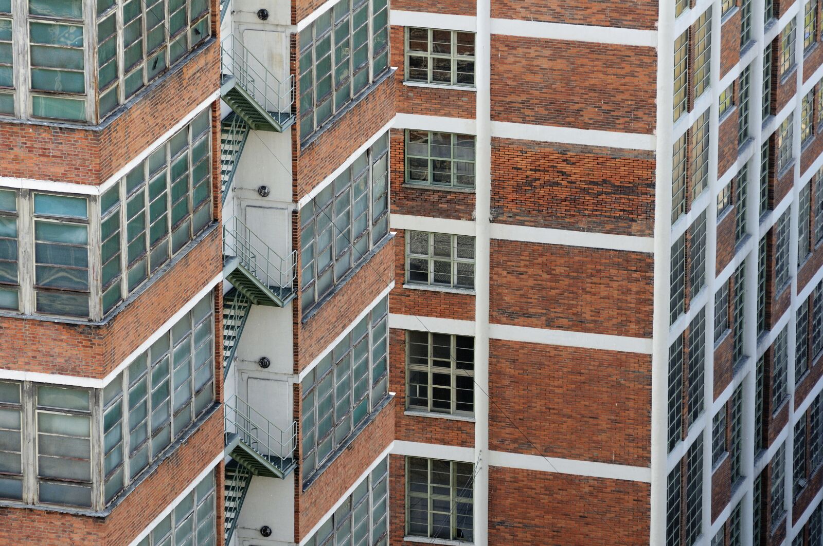 Nikon D300S sample photo. Zlín, architecture, building photography