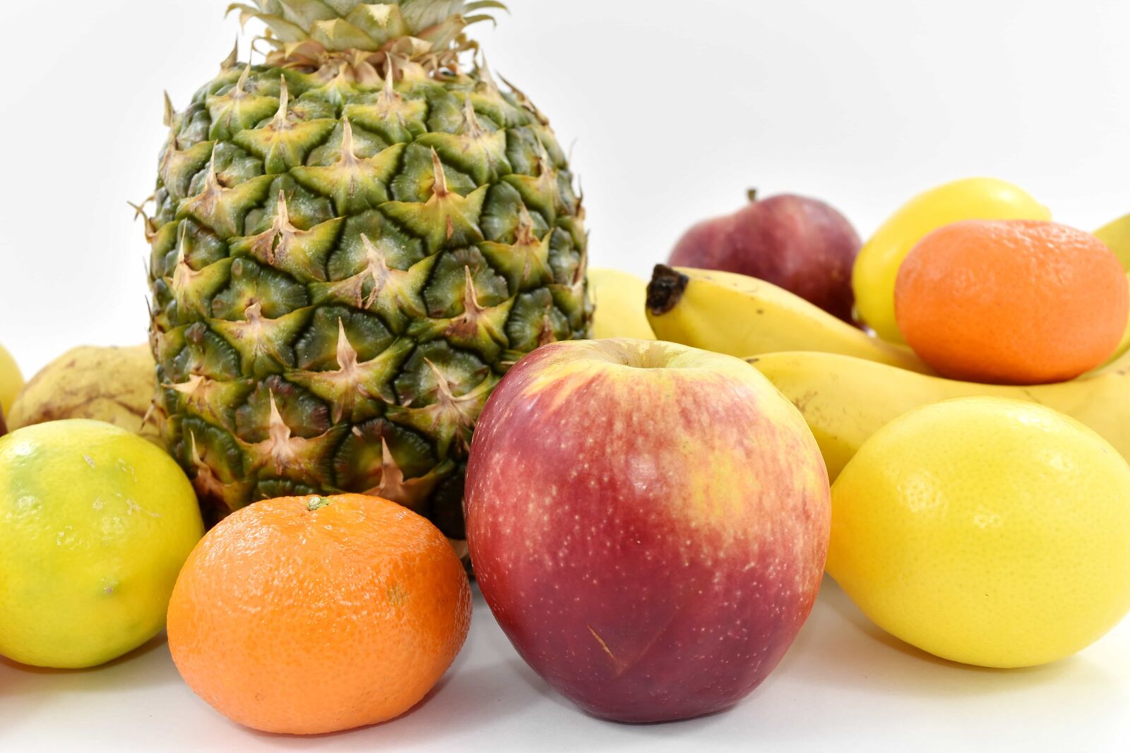 Nikon D5500 sample photo. Apple, produce, citrus, food photography