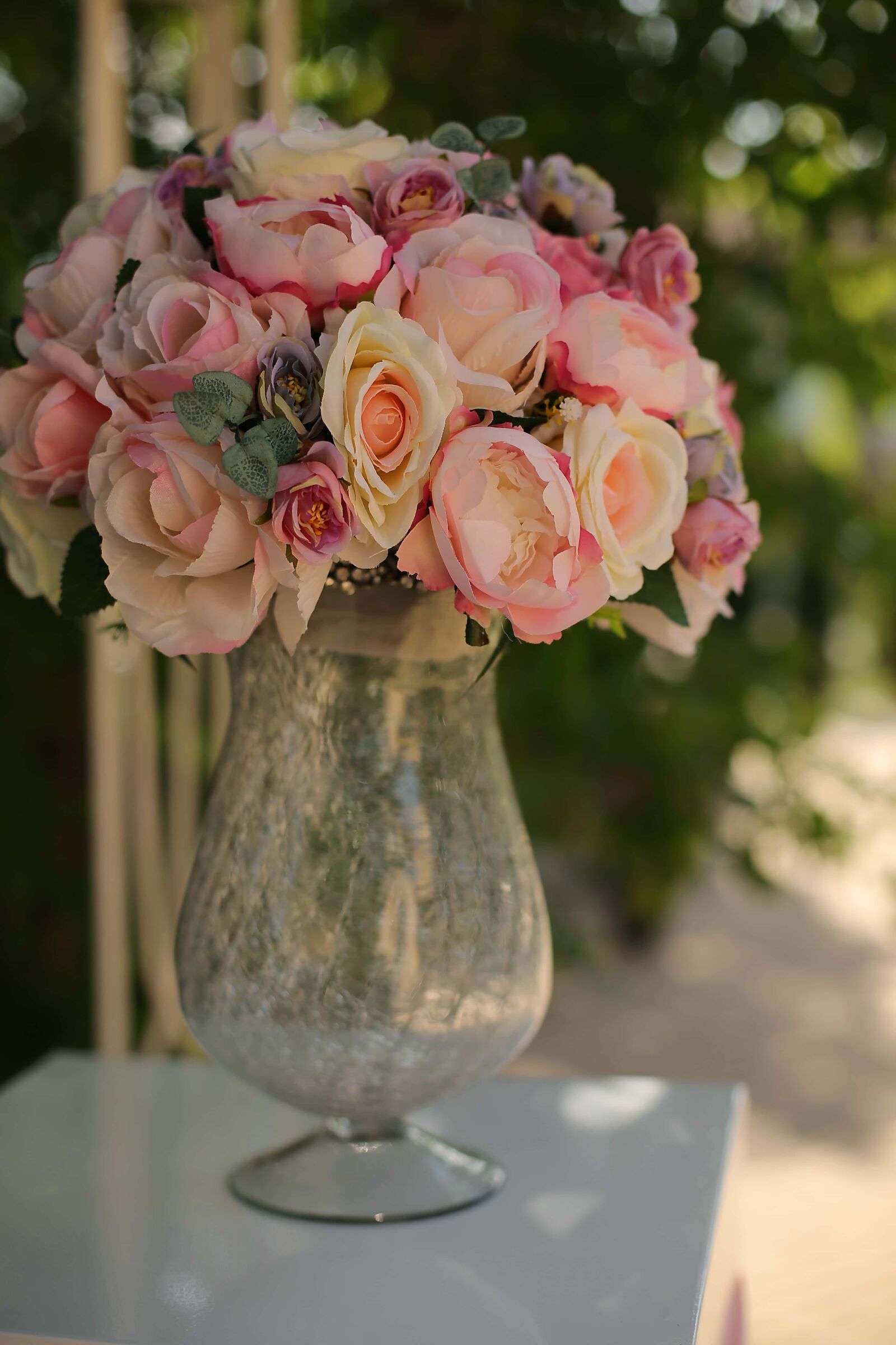 Canon EF 50mm F1.4 USM sample photo. Roses, crystal, pinkish, glass photography