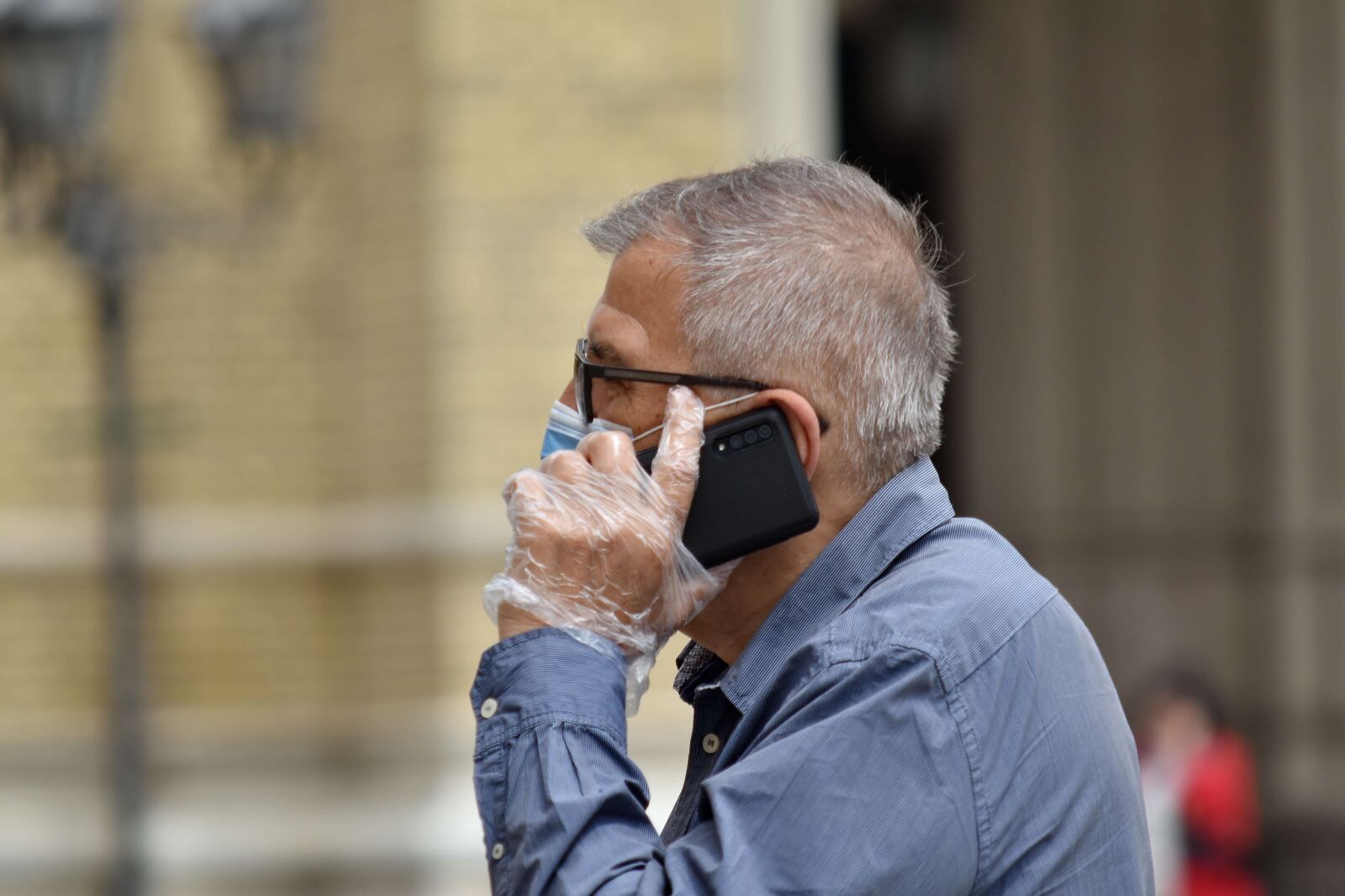 Nikon D5500 sample photo. Businessman, conversation, coronavirus, covid-19 photography