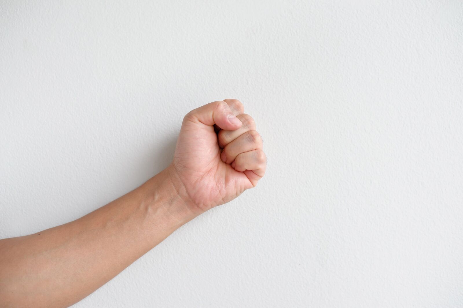 Nikon D3S sample photo. Hand, the fist, rock photography