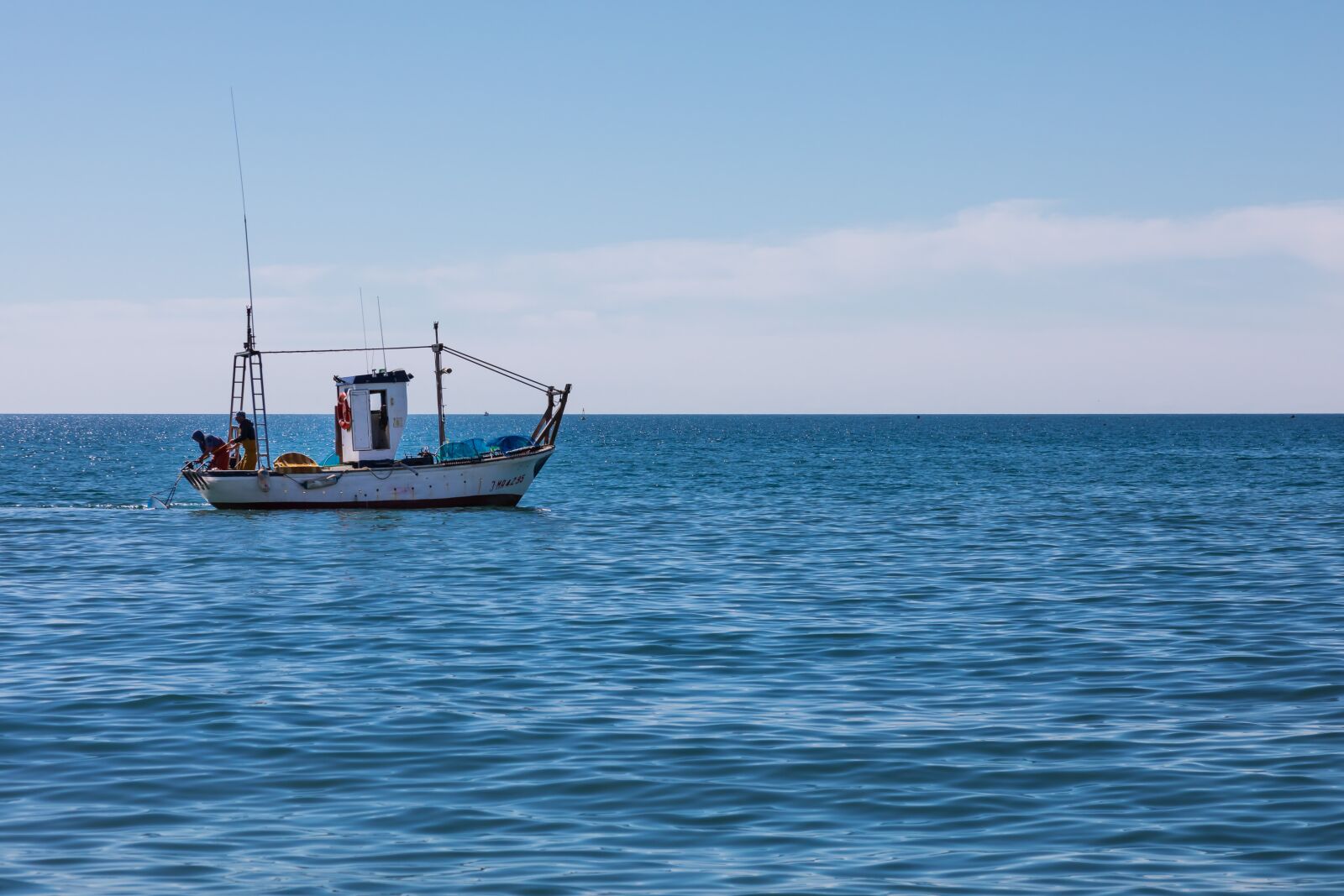 Canon EOS 5D Mark IV sample photo. Beach, blue, sea photography