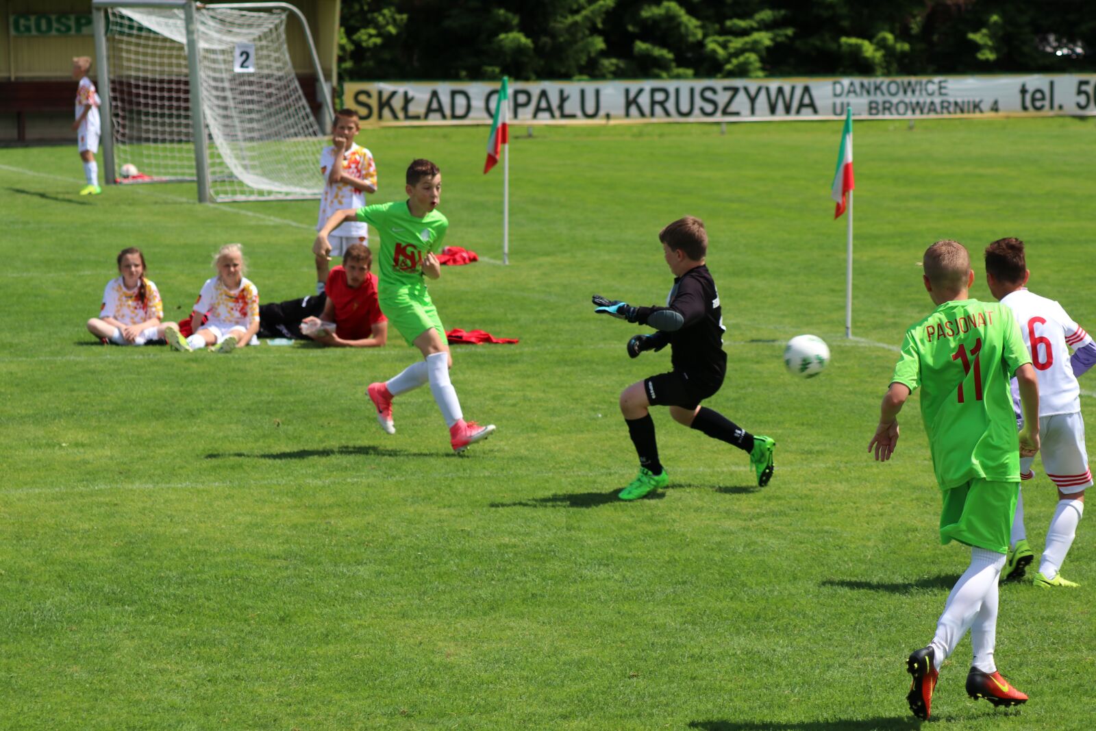 Canon EOS 80D sample photo. Football, youth, shot photography