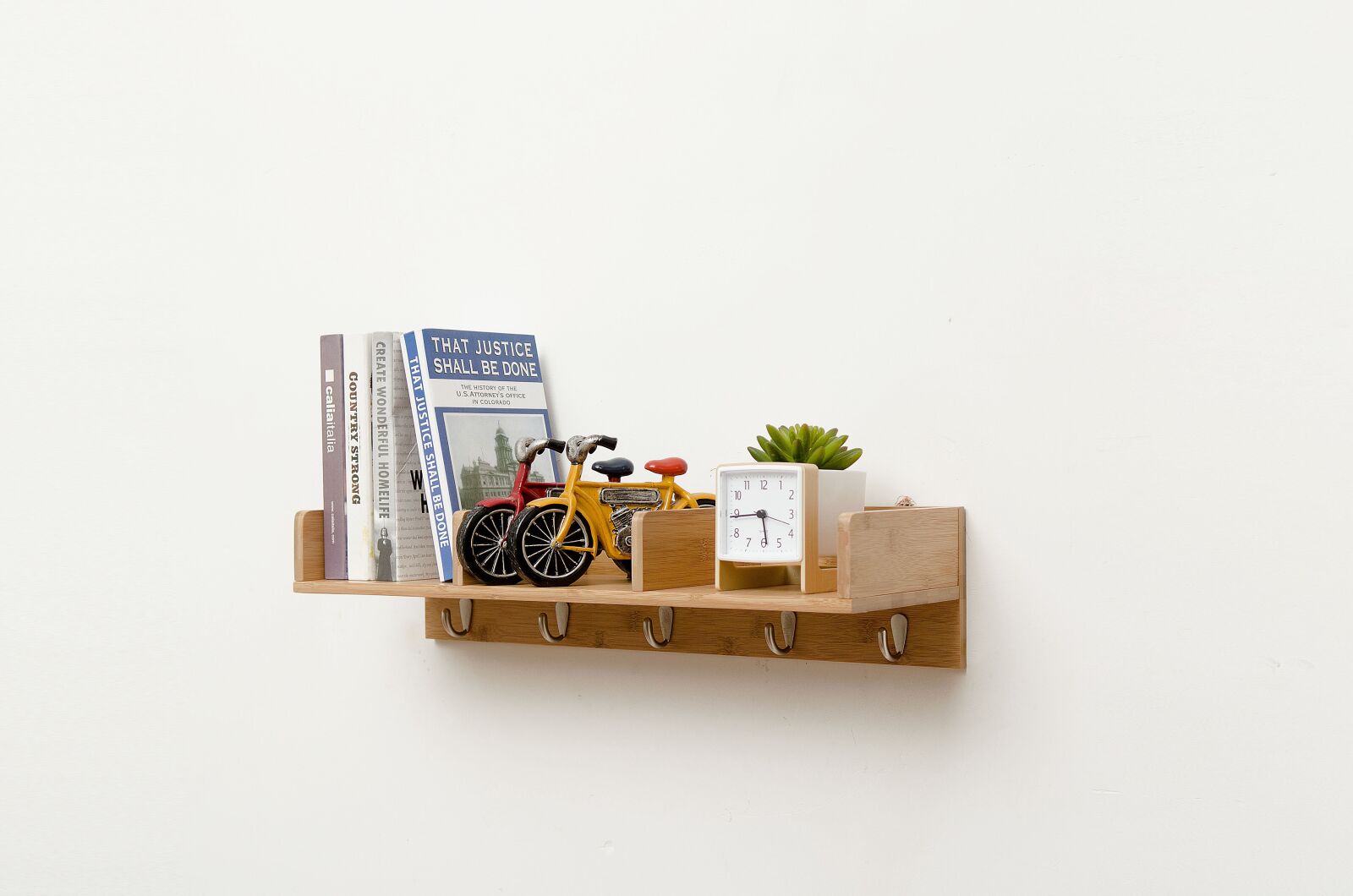 Nikon D7000 sample photo. Wall mount, bookshelf, racks photography