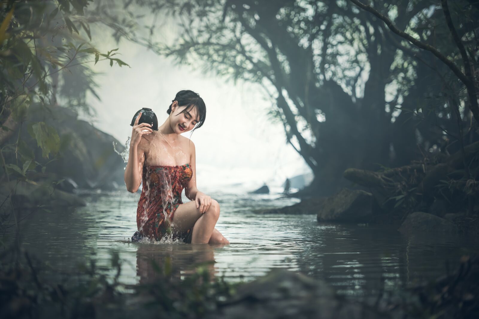 Nikon D810 sample photo. Washing, woman, outdoors photography