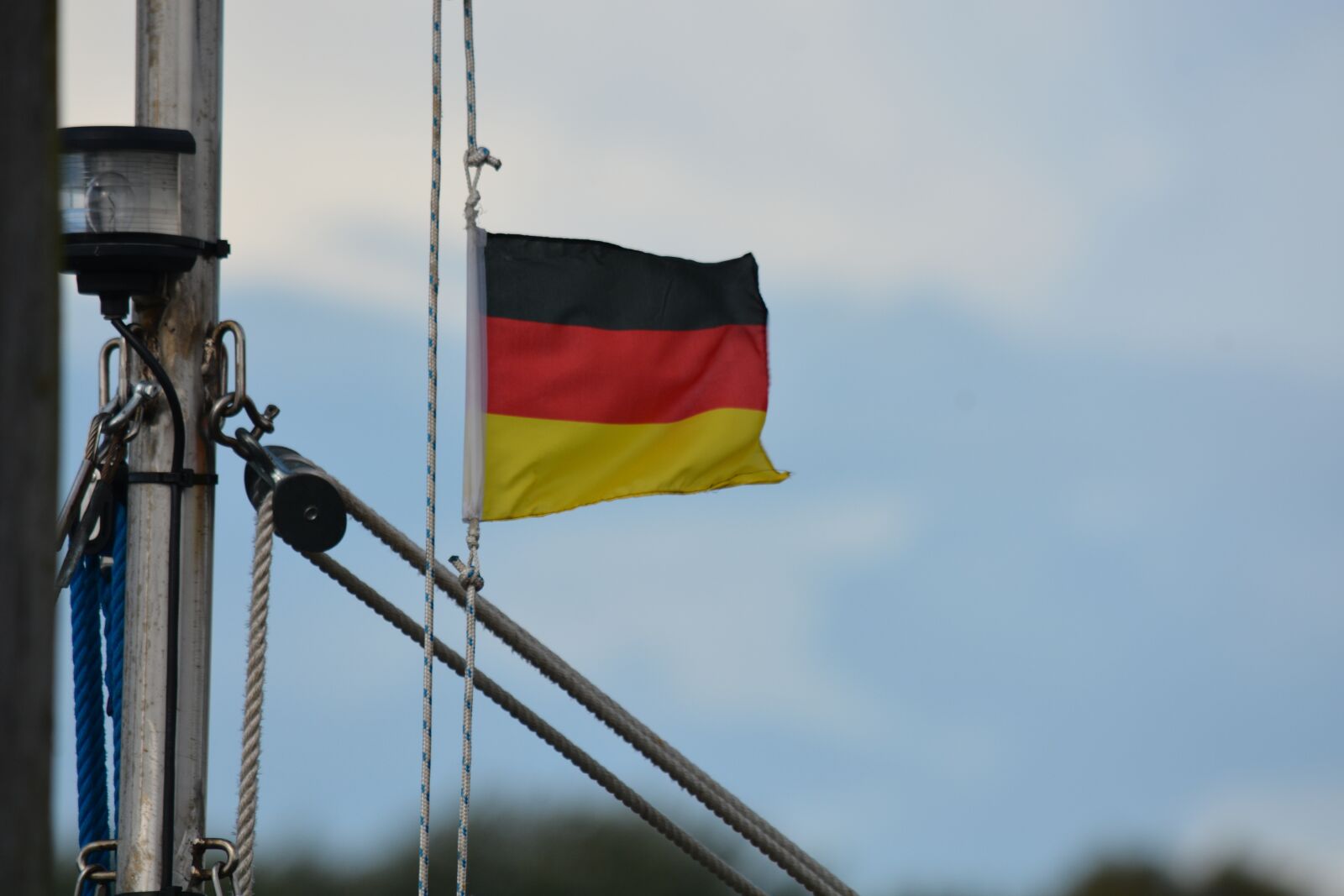 Nikon D7100 sample photo. Technology, ship, flag photography