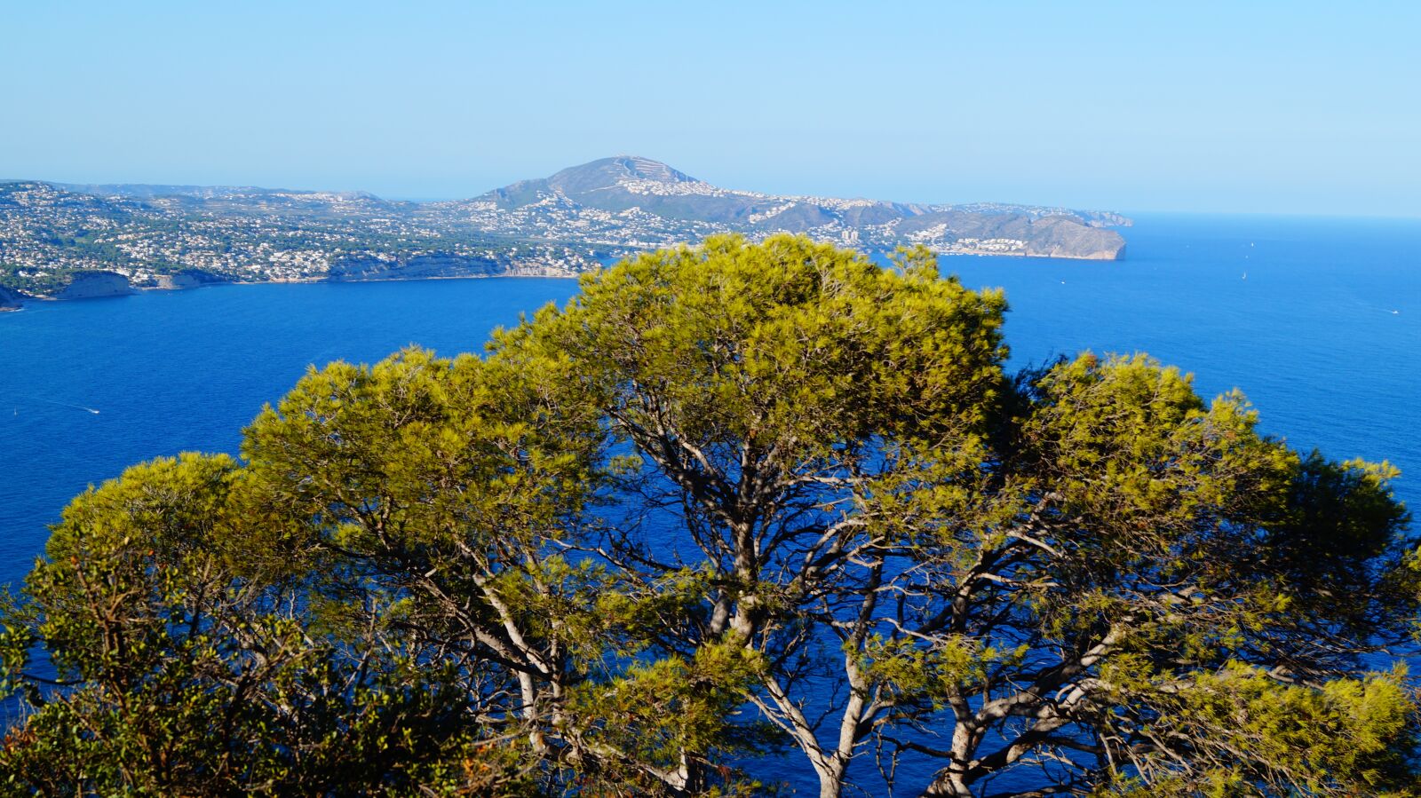 Sony DT 18-55mm F3.5-5.6 SAM II sample photo. Spain, calpe, sea photography