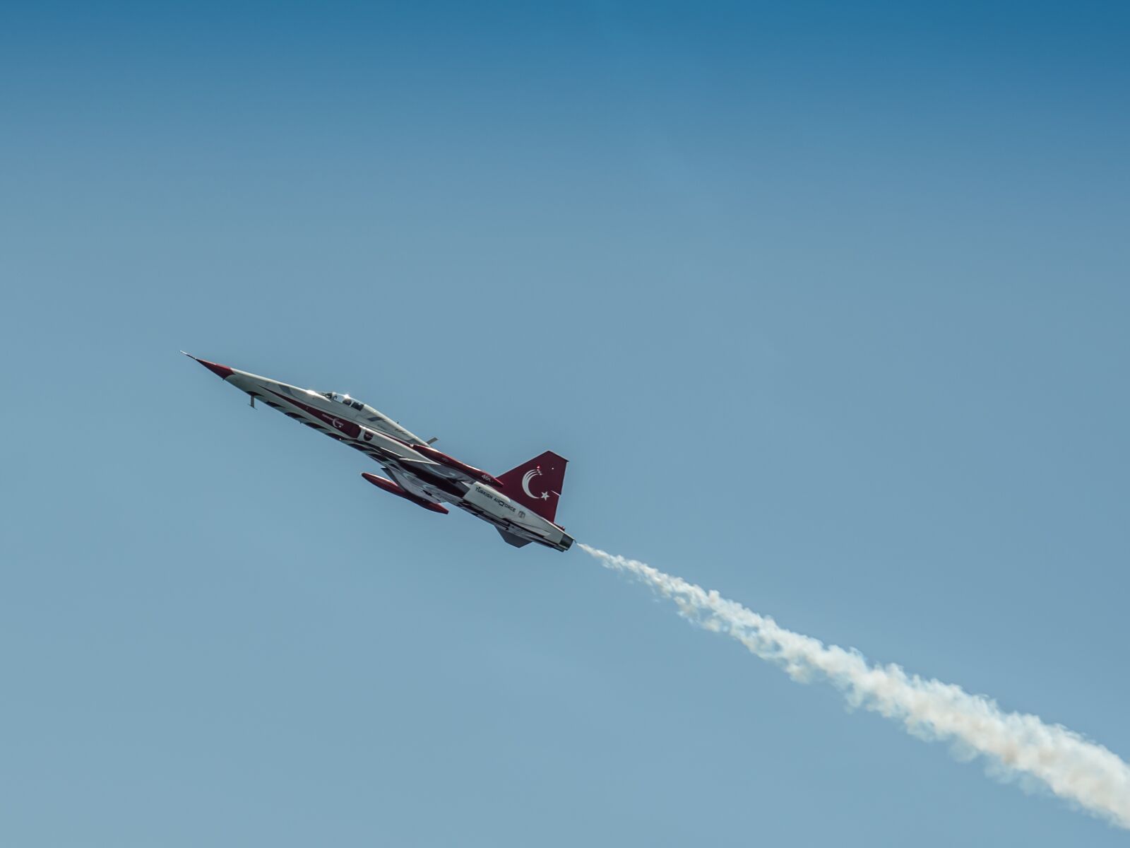 Olympus OM-D E-M5 II sample photo. Air festival, flight, aircraft photography