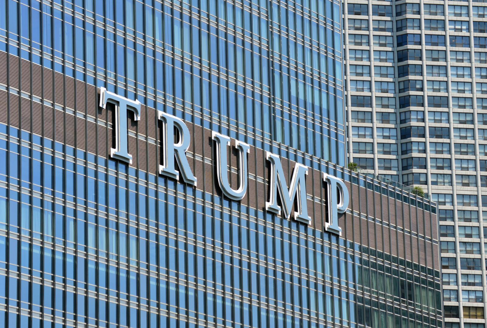 Nikon D3200 sample photo. Donald trump, trump, tower photography