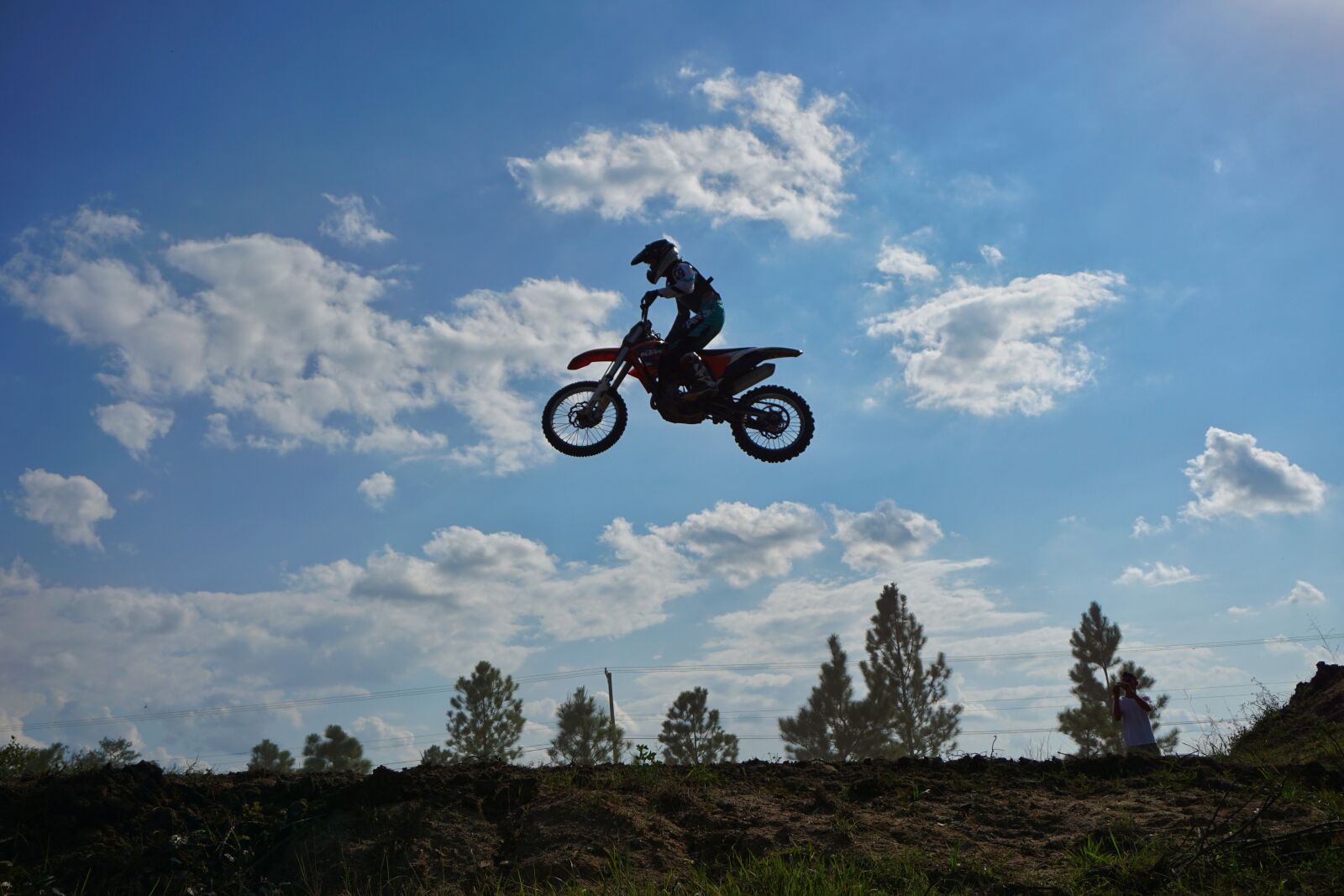 Sony E 16-50mm F3.5-5.6 PZ OSS sample photo. Motorcross, motorsport, motorcycle photography