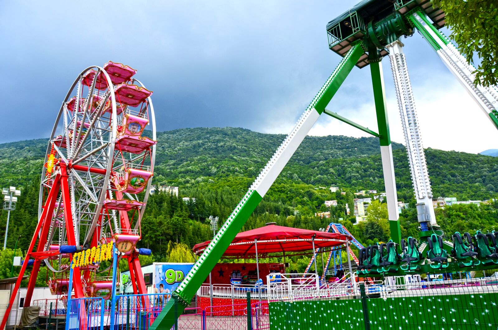 Nikon D5100 sample photo. Entertainment, amusement park, attraction photography