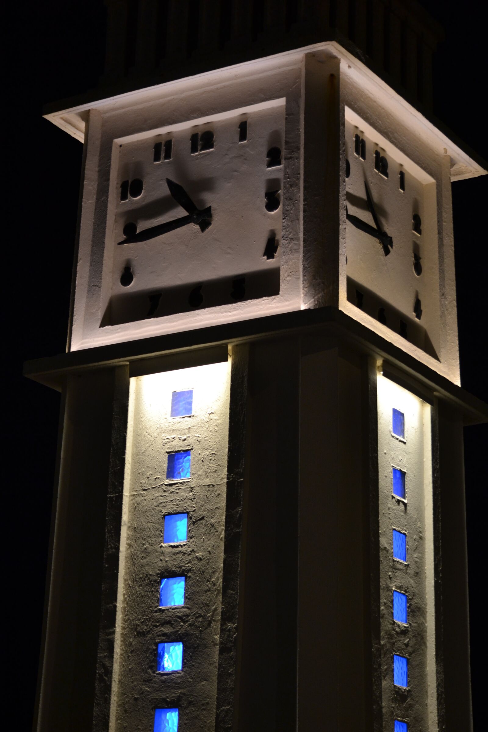 Nikon D3100 sample photo. Clock, night, elizabeth photography
