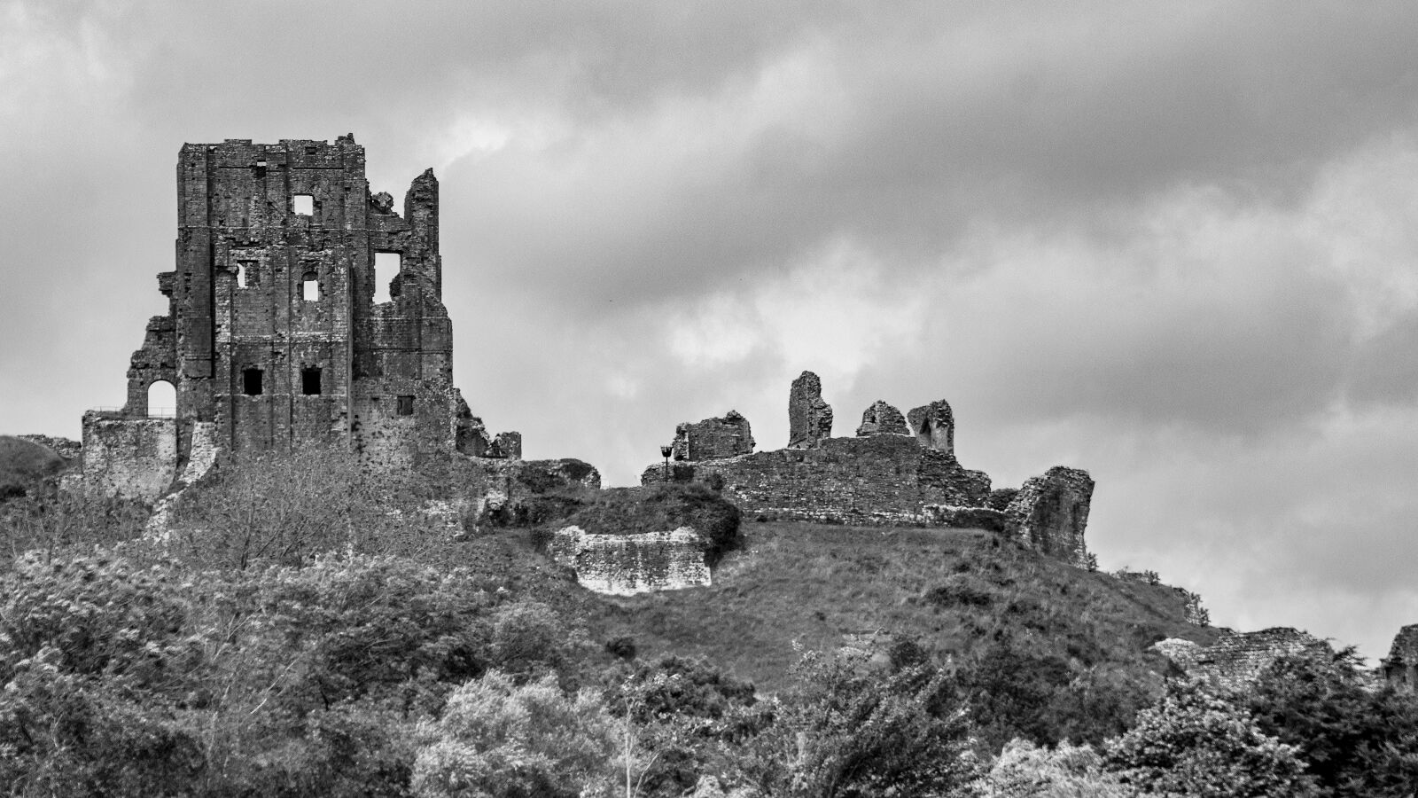 Canon EOS 750D (EOS Rebel T6i / EOS Kiss X8i) sample photo. Castle, corfe castle, corfe photography