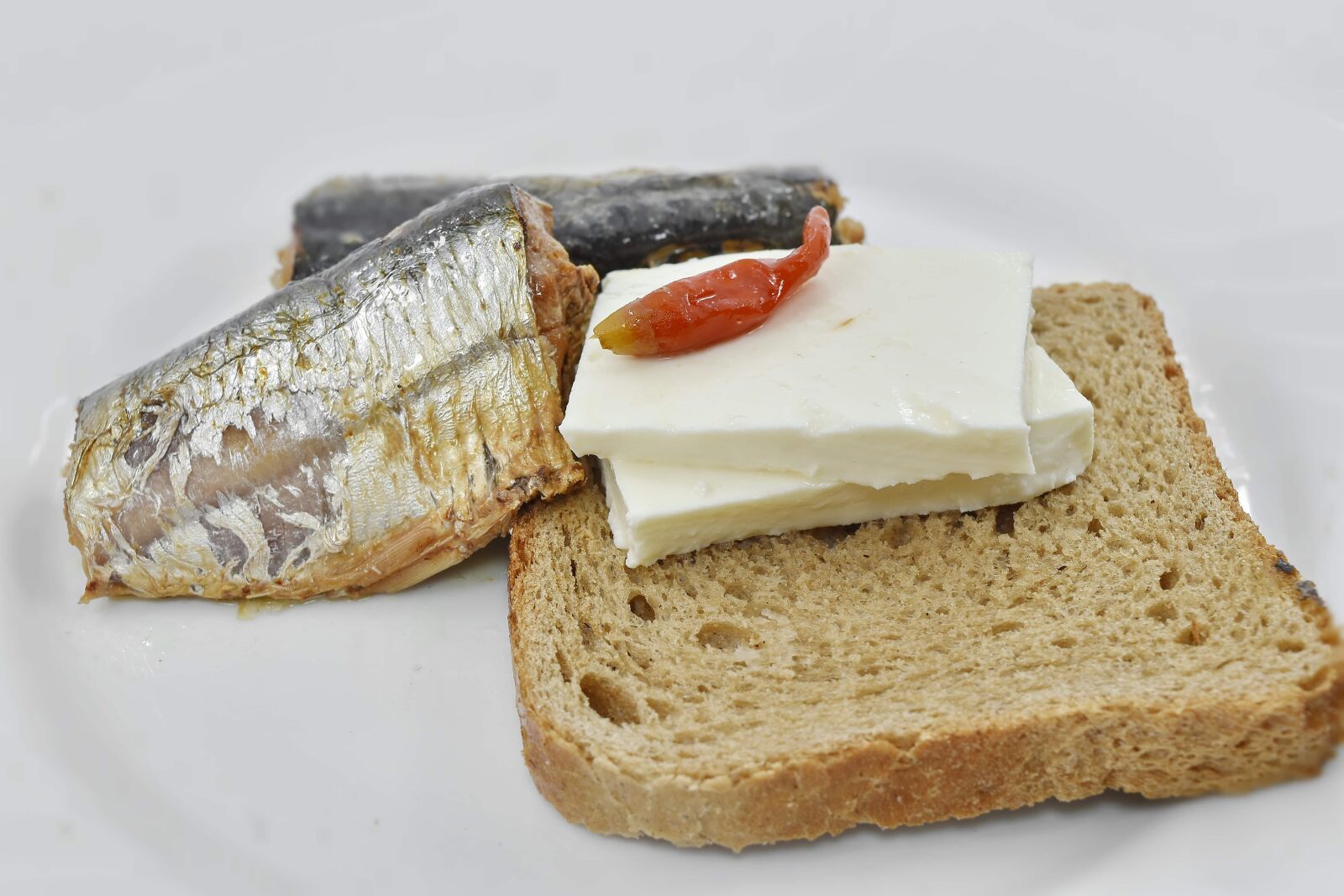 Nikon D5500 sample photo. Bread, breakfast, cheese, meat photography