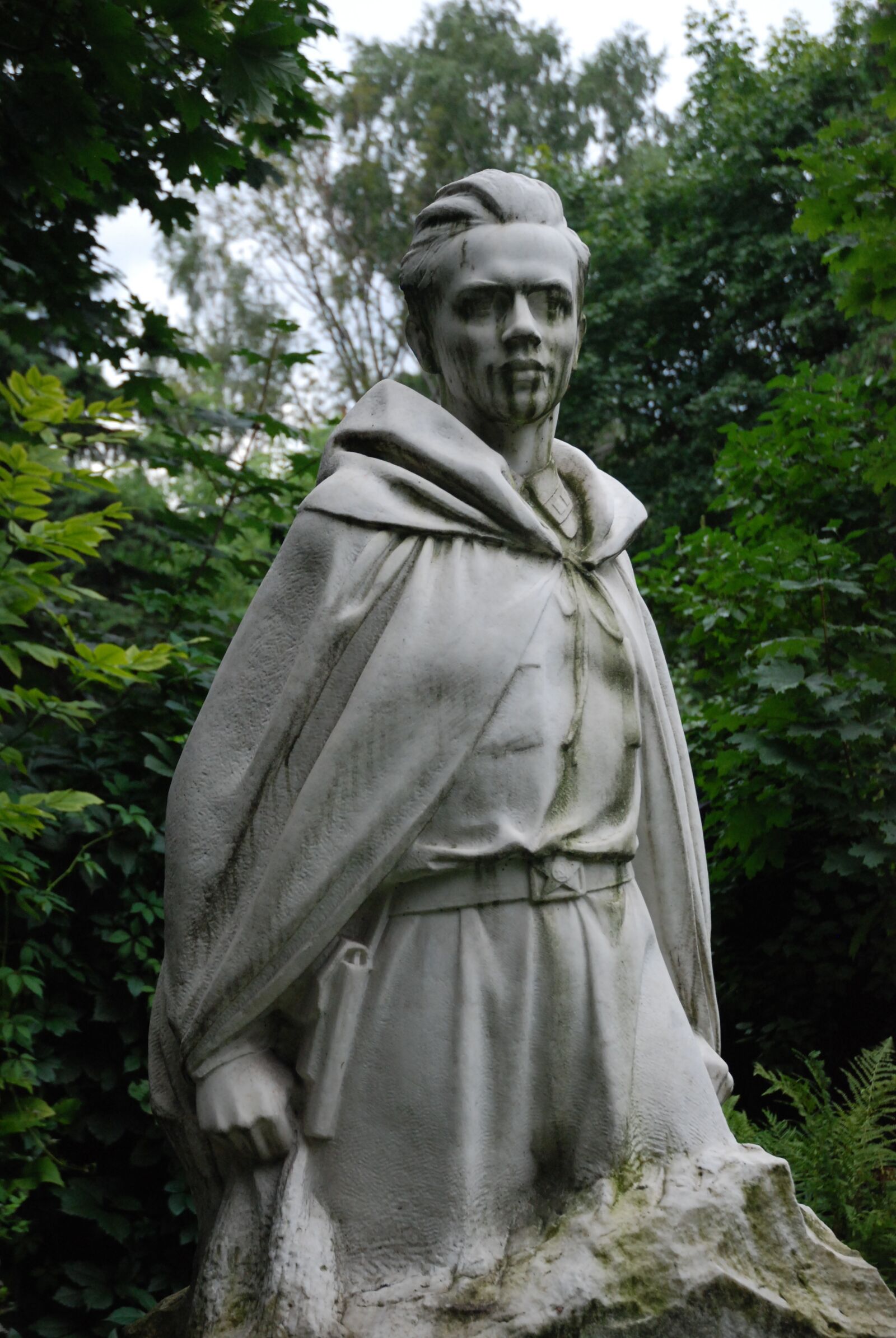 Nikon D80 sample photo. Russia, cemetery, old photography