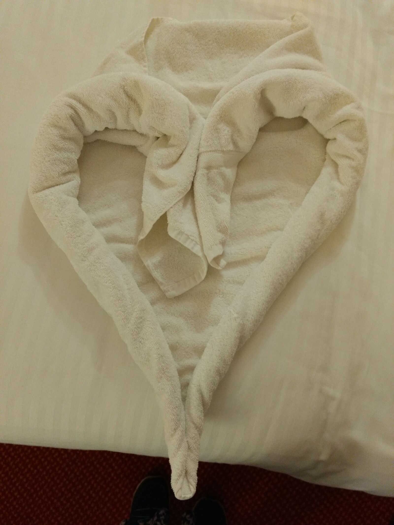 Motorola Moto G (4) sample photo. Towel art, heart, white photography