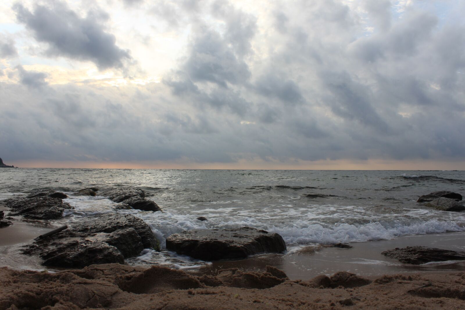 Canon EOS 500D (EOS Rebel T1i / EOS Kiss X3) sample photo. Marine, coastal, kennedy photography