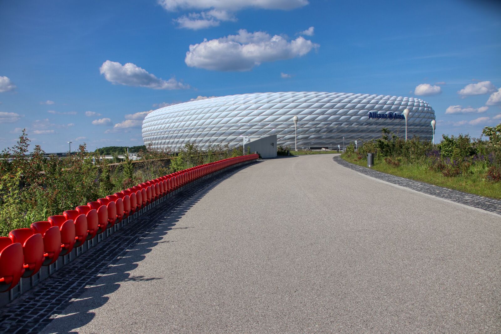 Canon EOS 80D sample photo. Allianz arena, stadium, munich photography