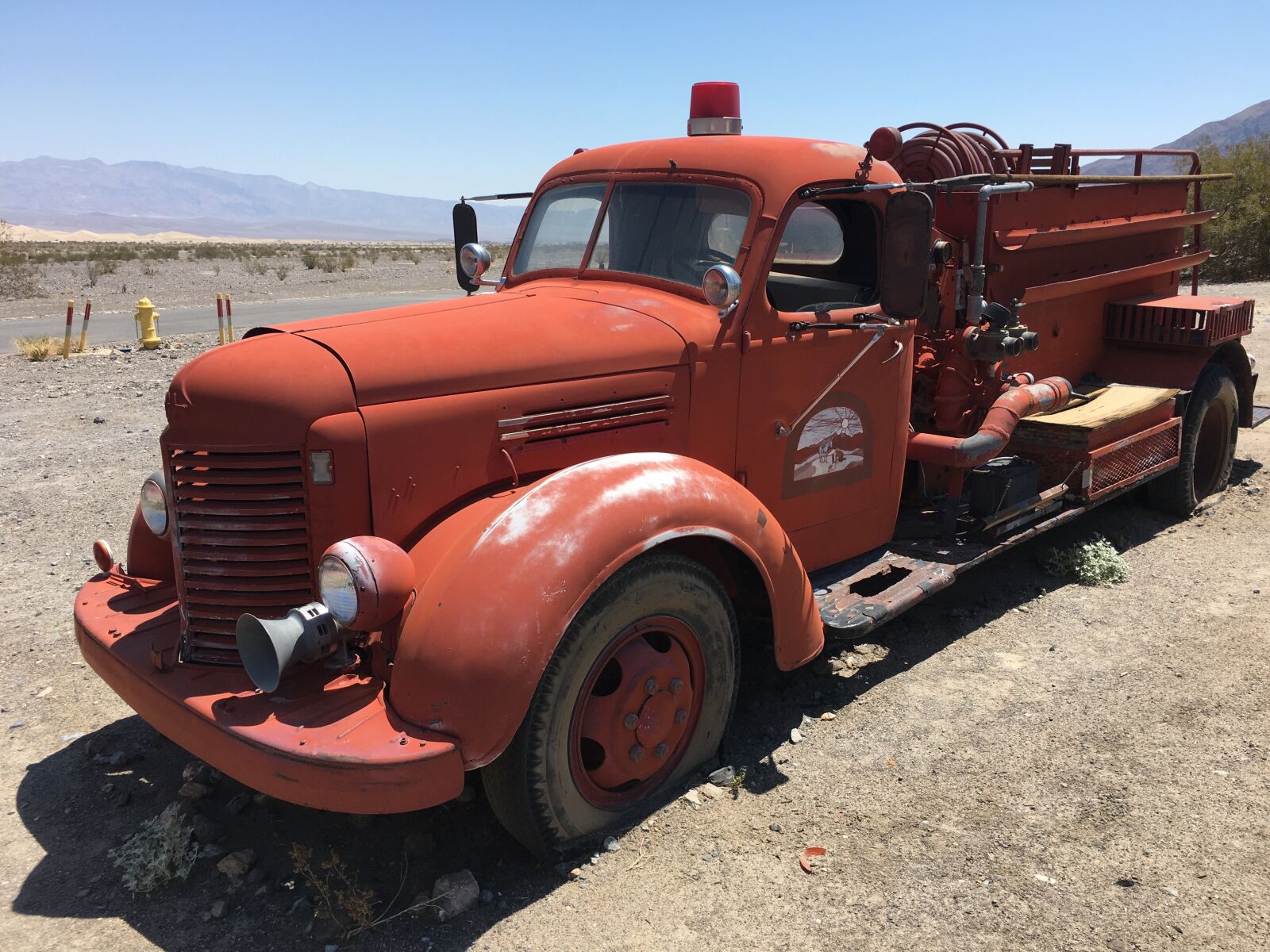 Apple iPhone 6s Plus sample photo. Auto, old car, oldtimer photography