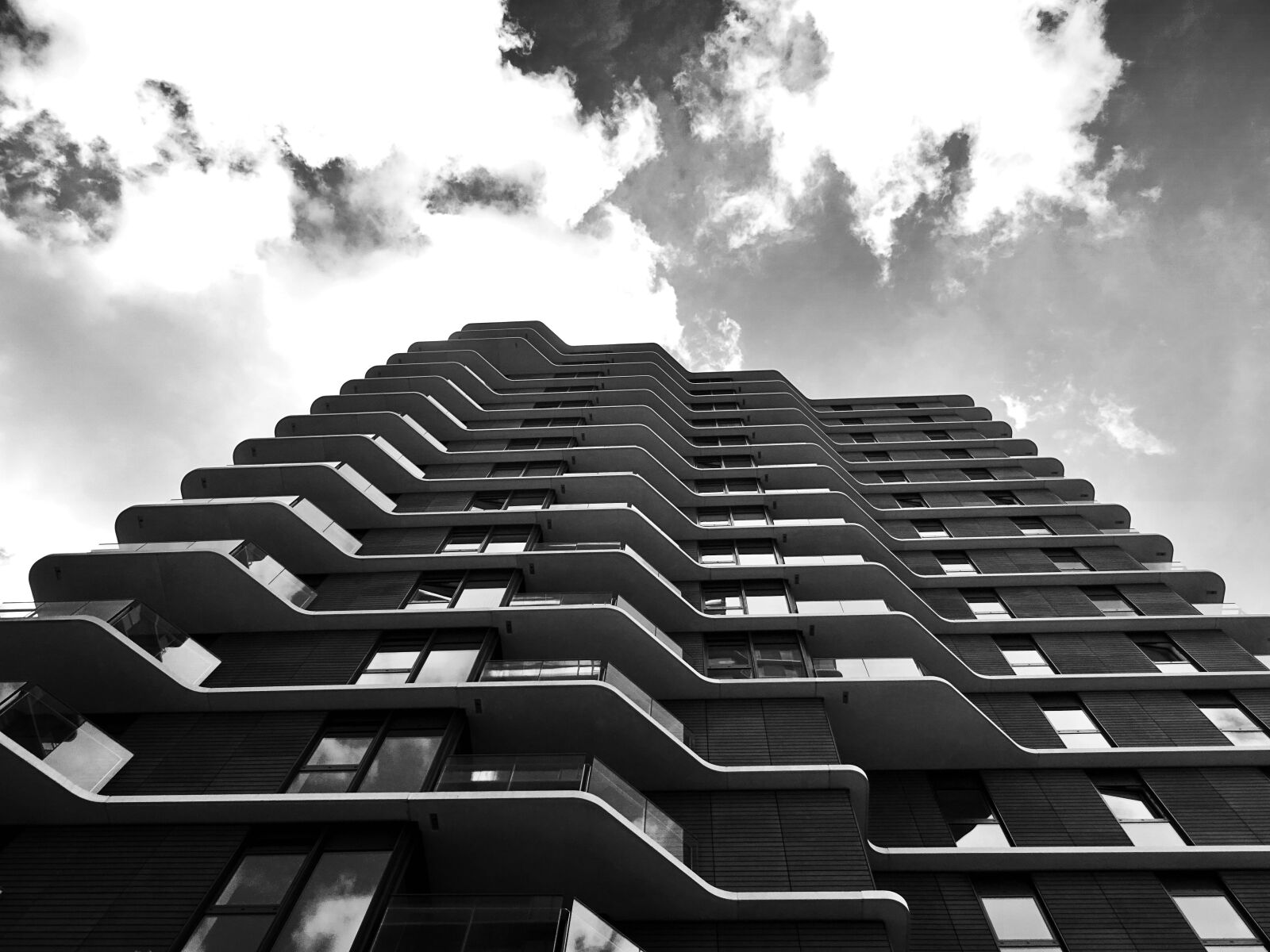 Sony DSC-HX60 sample photo. Architectural, design, architecture, black photography