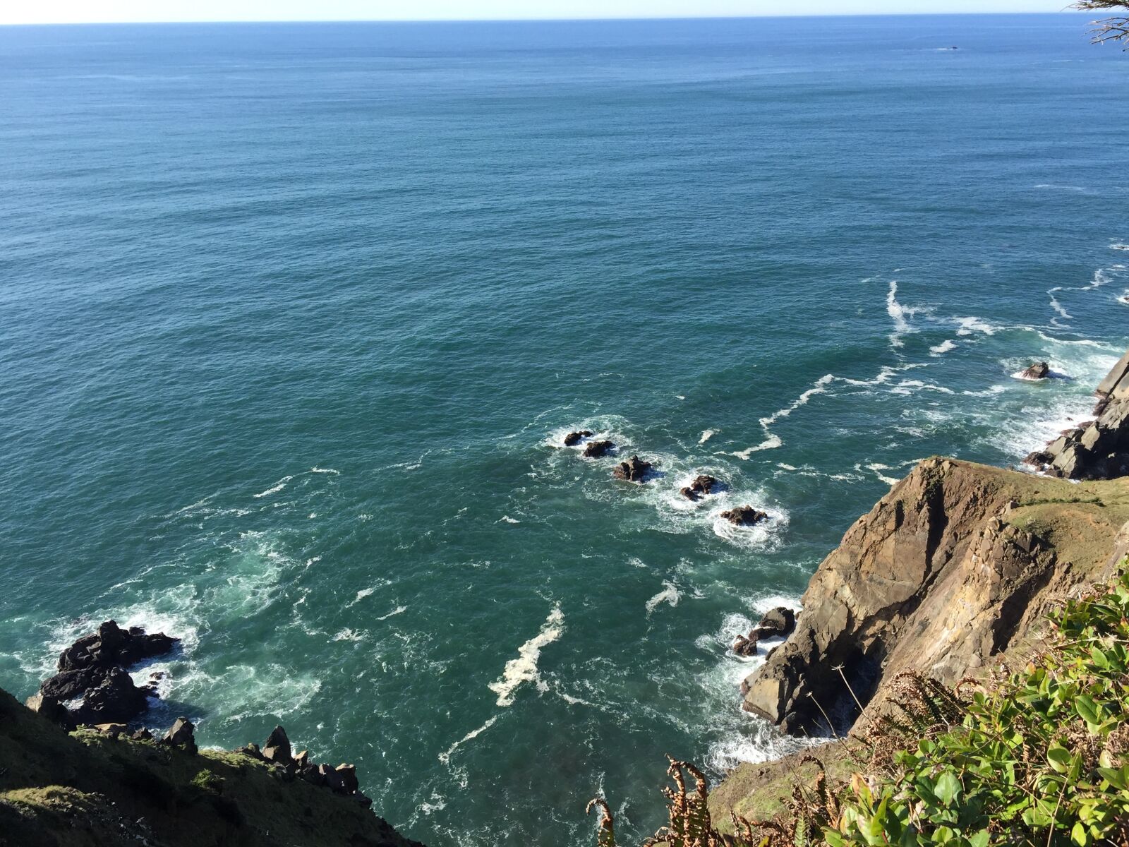 iPhone 6 Plus back camera 4.15mm f/2.2 sample photo. Pacific ocean, oregon, sea photography