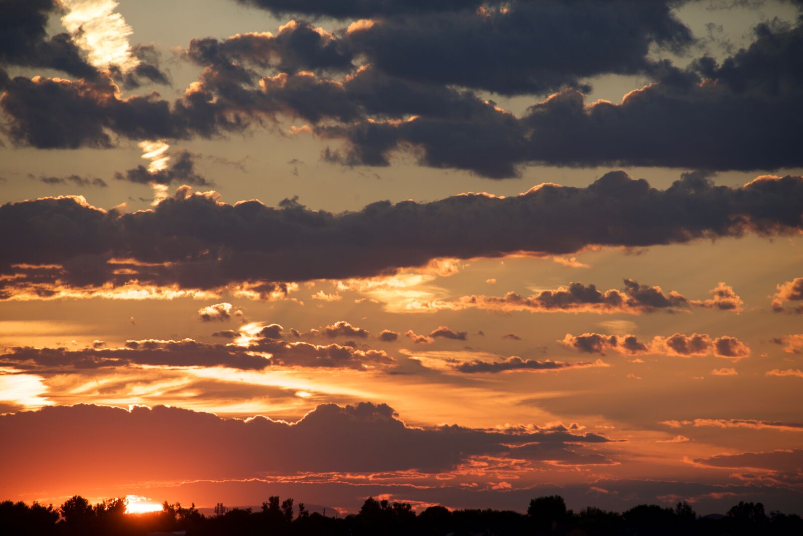 Nikon D610 sample photo. Sunset, desert, skyline photography